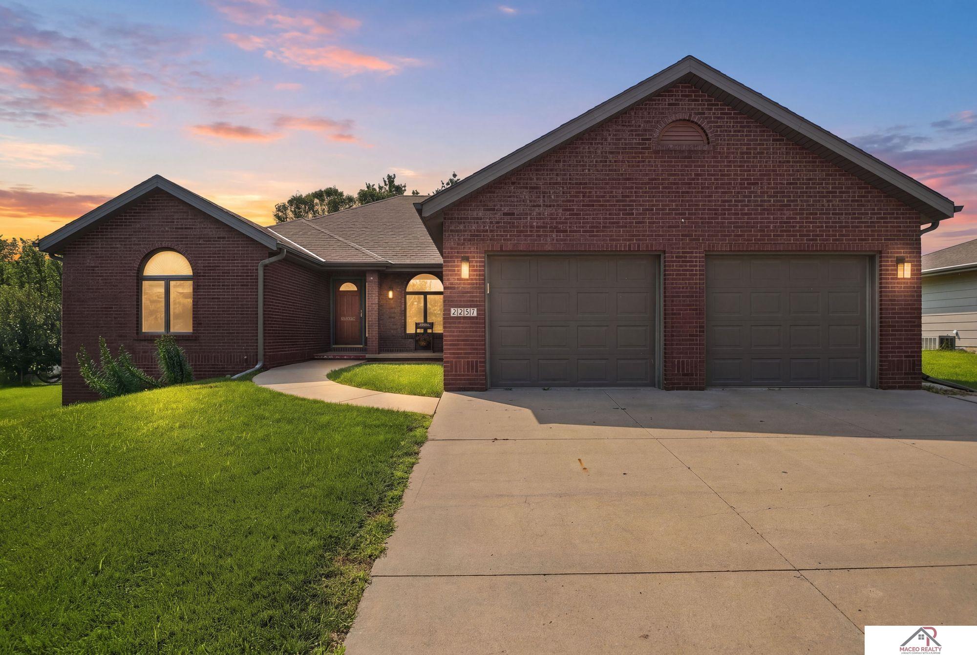 2257 Westwood Drive — photo
