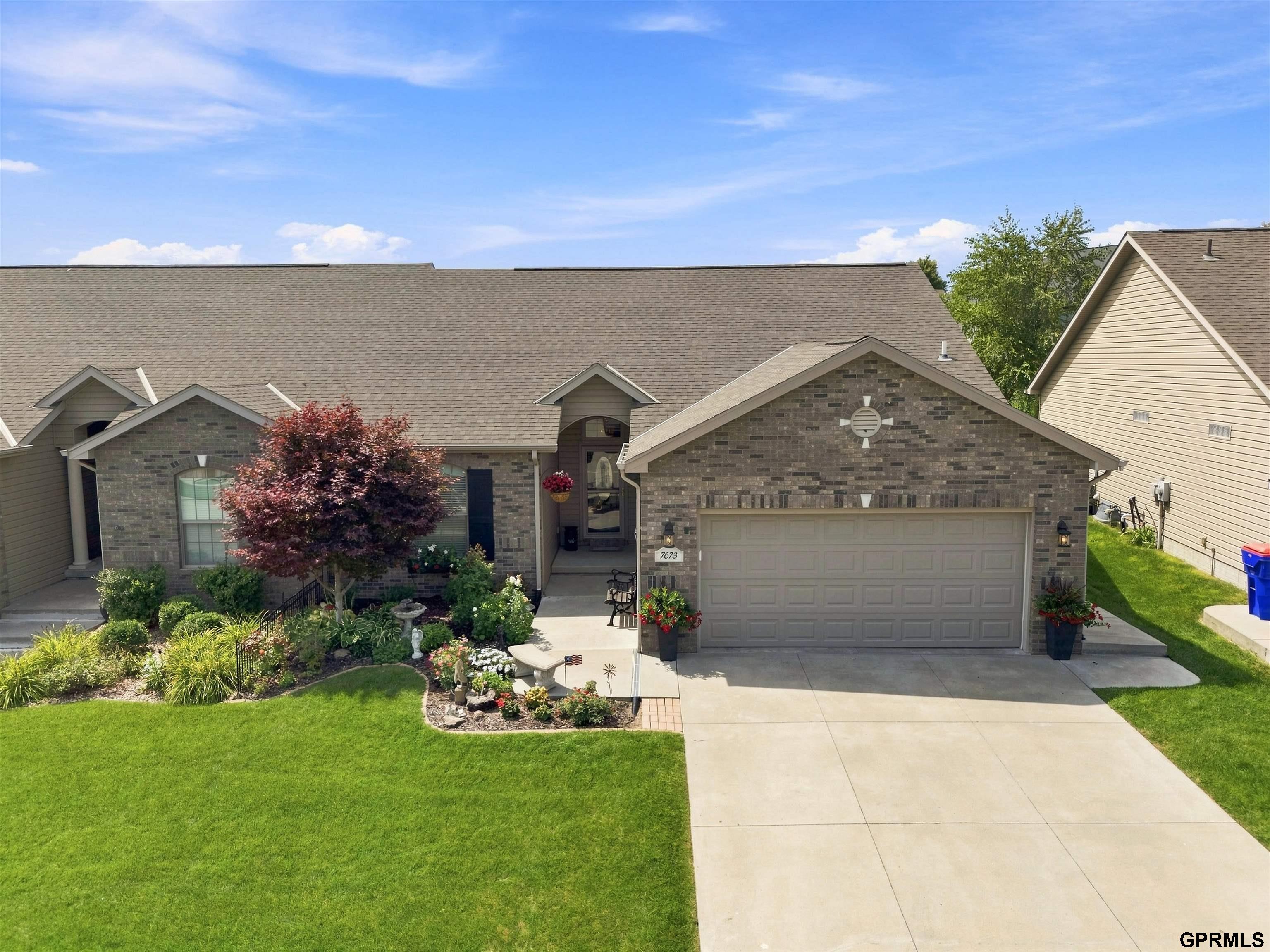 7673 Phares Drive — photo