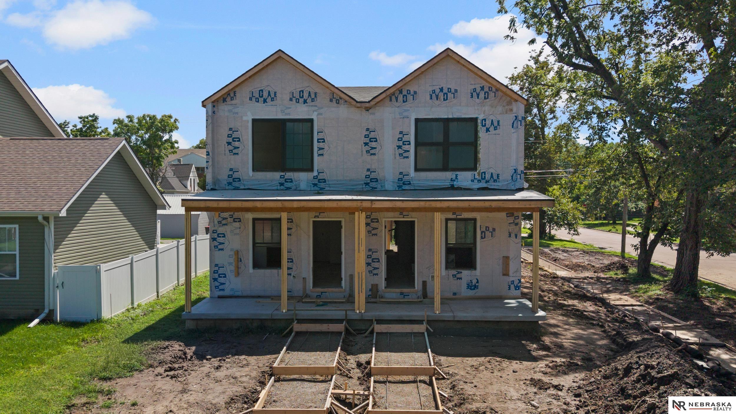 2503 R Street — photo
