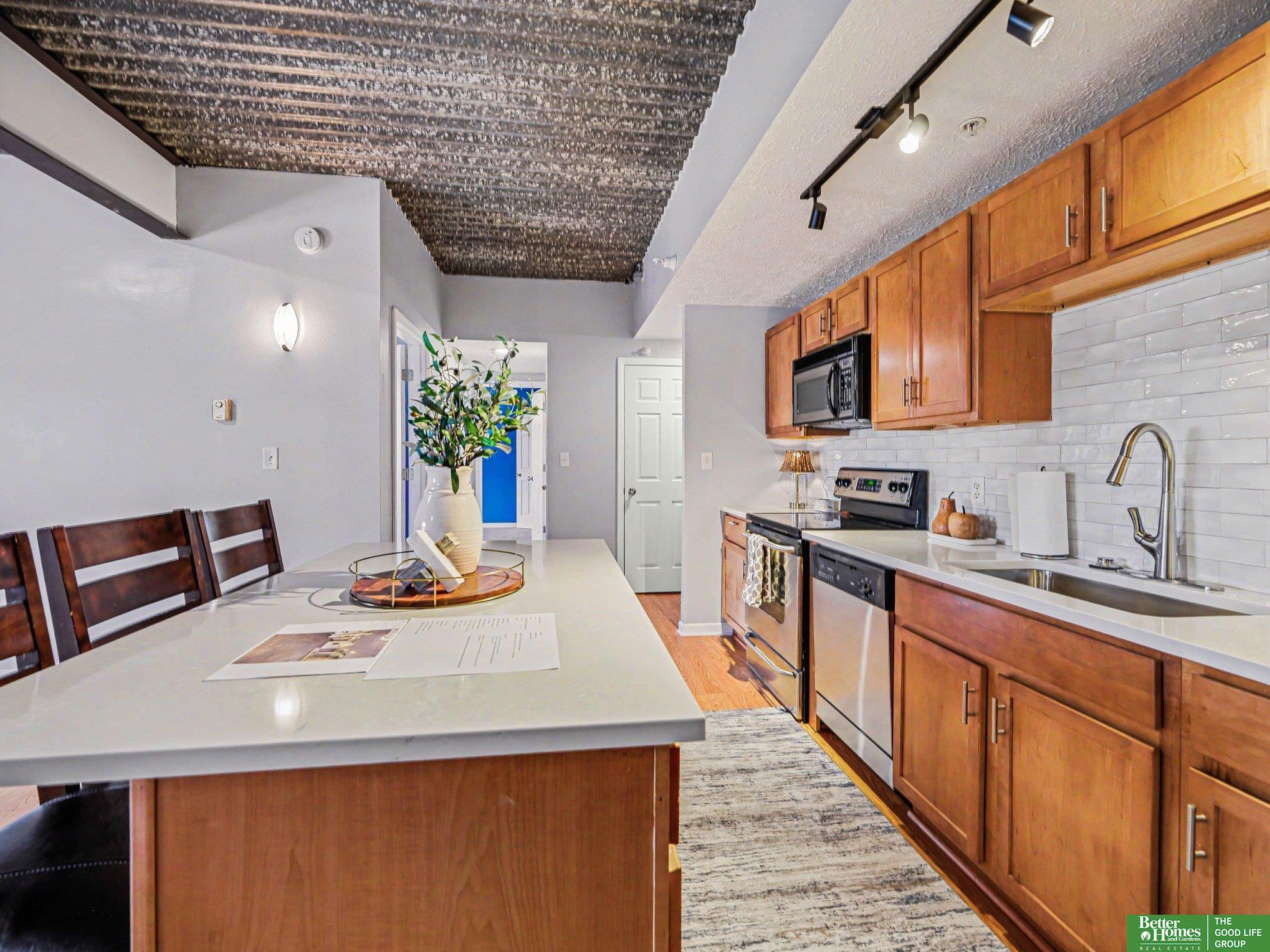 105 N 31st Avenue #501 — photo