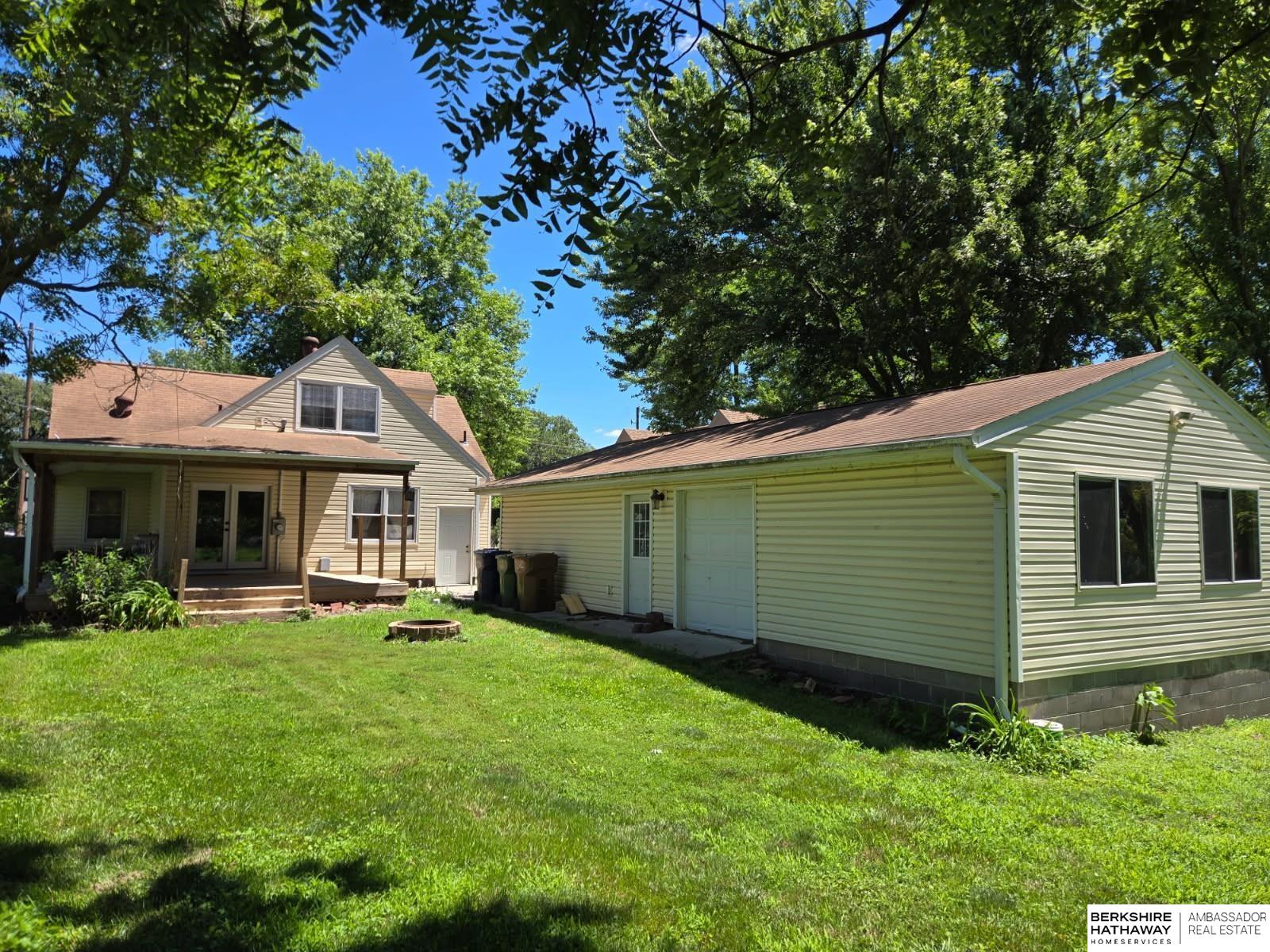 1106 Bluff Street — photo