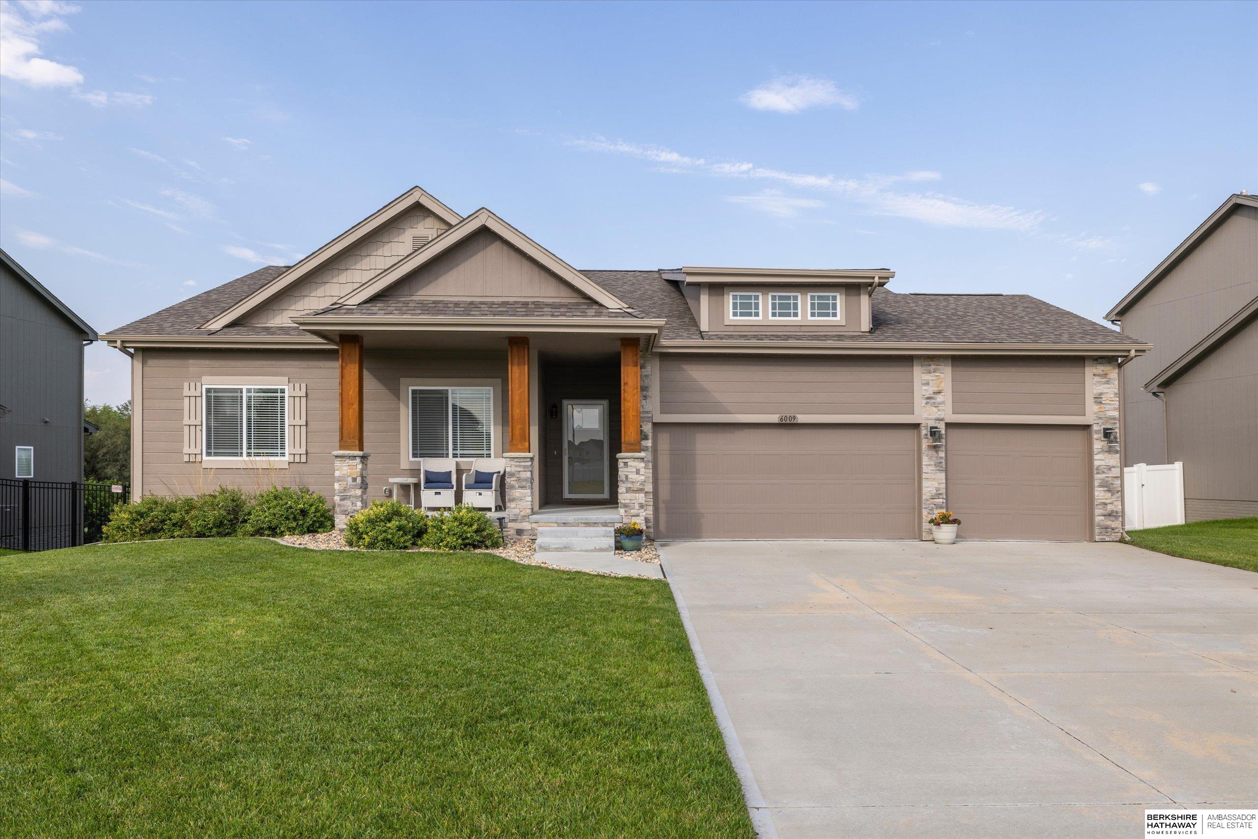 6009 George B. Lake Parkway — photo