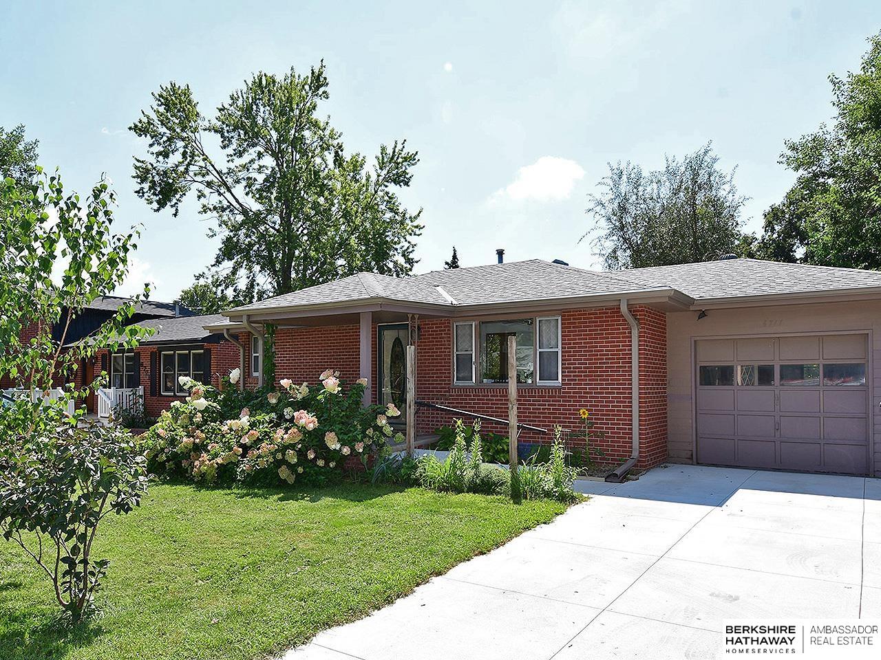 6711 Adams Street — photo