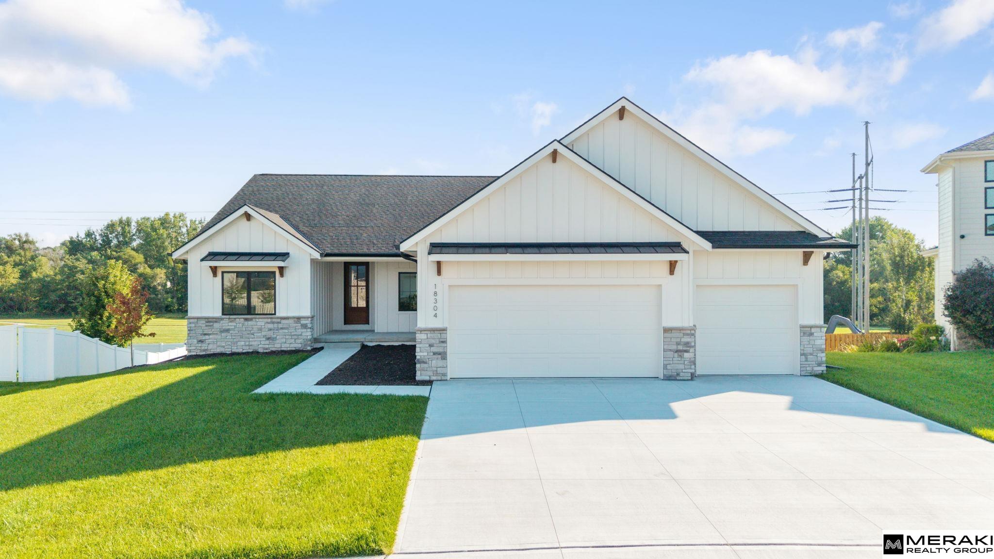 18304 Blackwalnut Street — photo