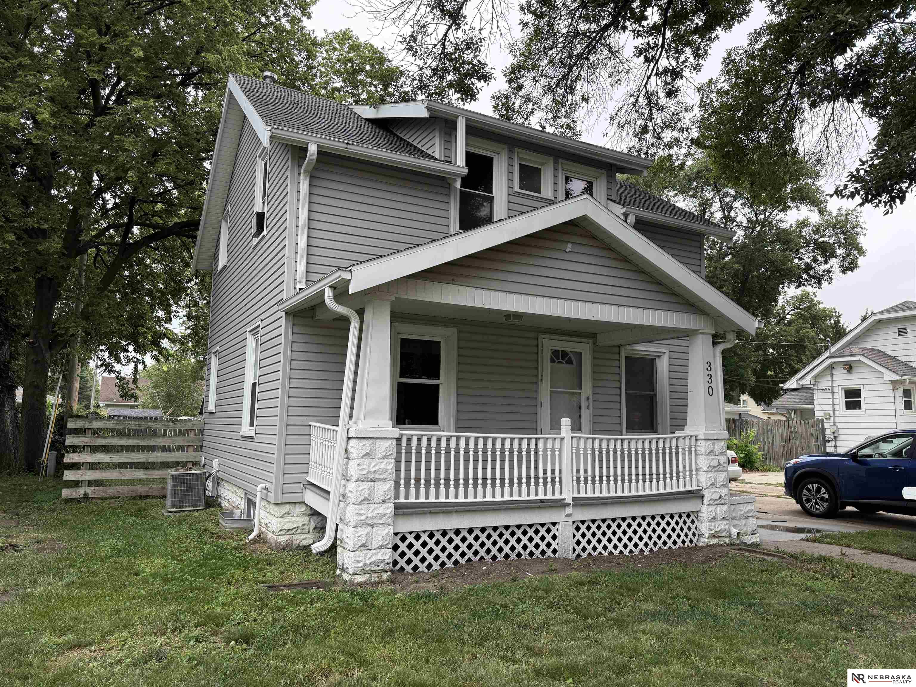330 N Clarkson Street — photo