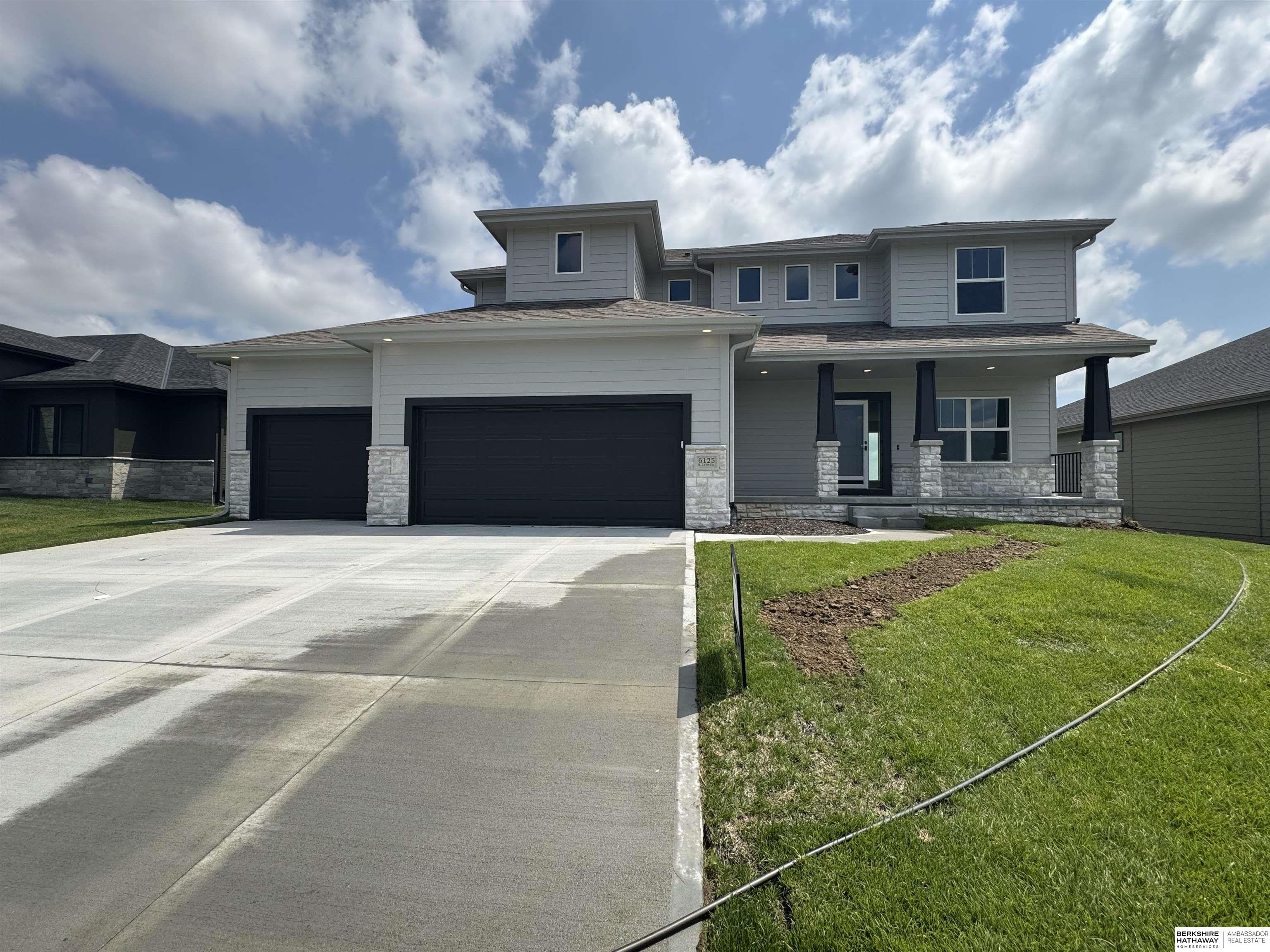 6125 S 215 Circle — photo