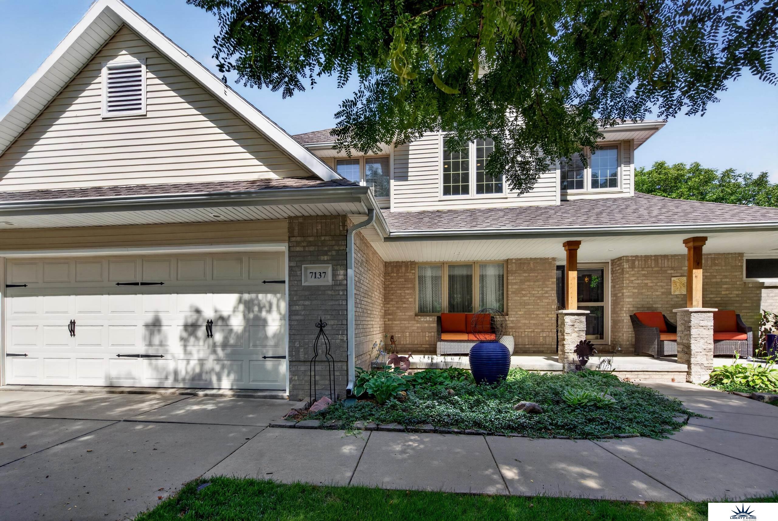 7137 Beaver Hollow Circle — photo