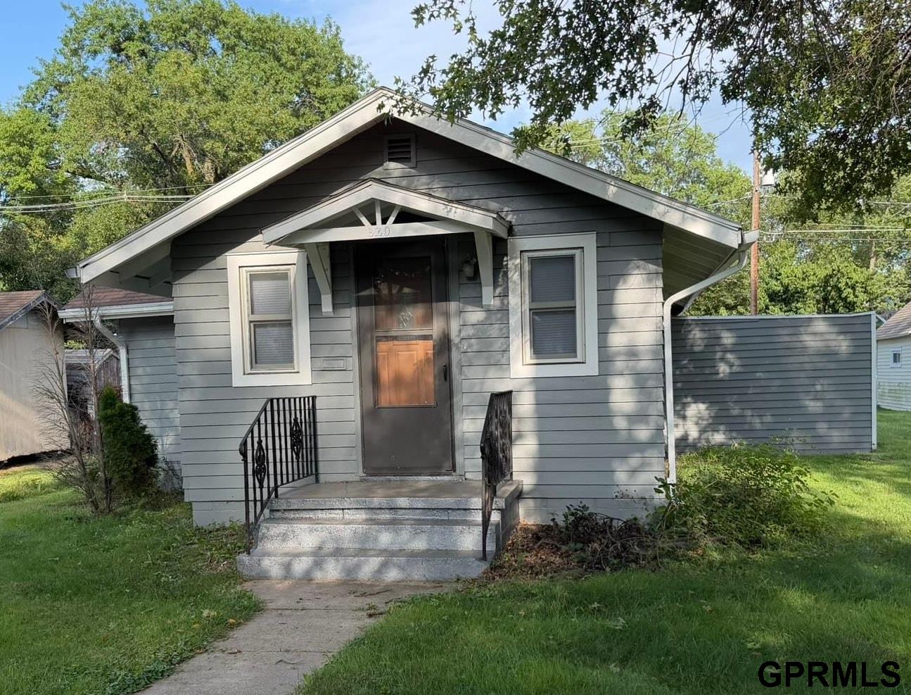 320 Main Street — photo