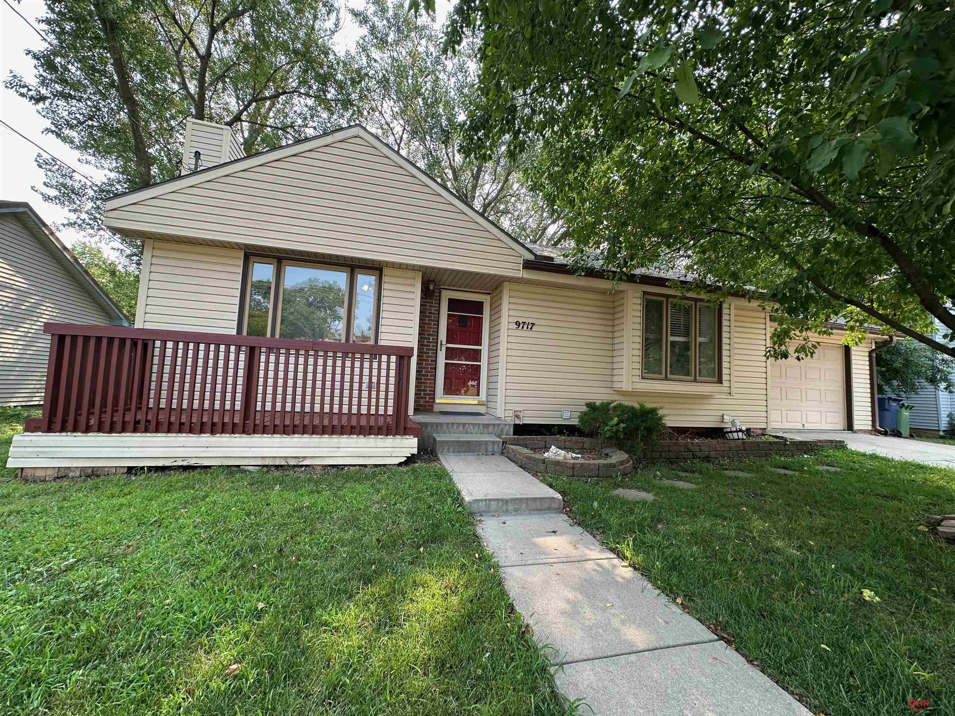 9717 Oak Ridge Drive — photo