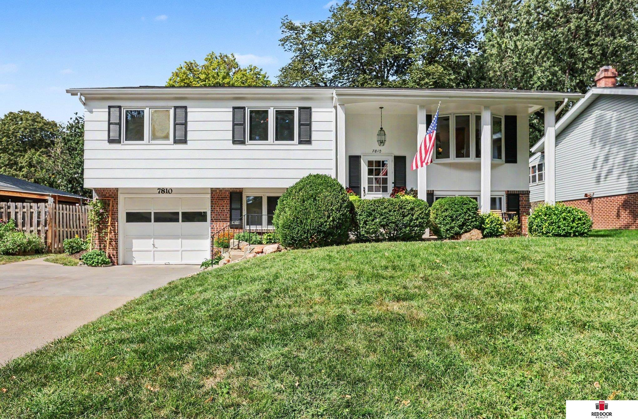 7810 Hickory Lane — photo