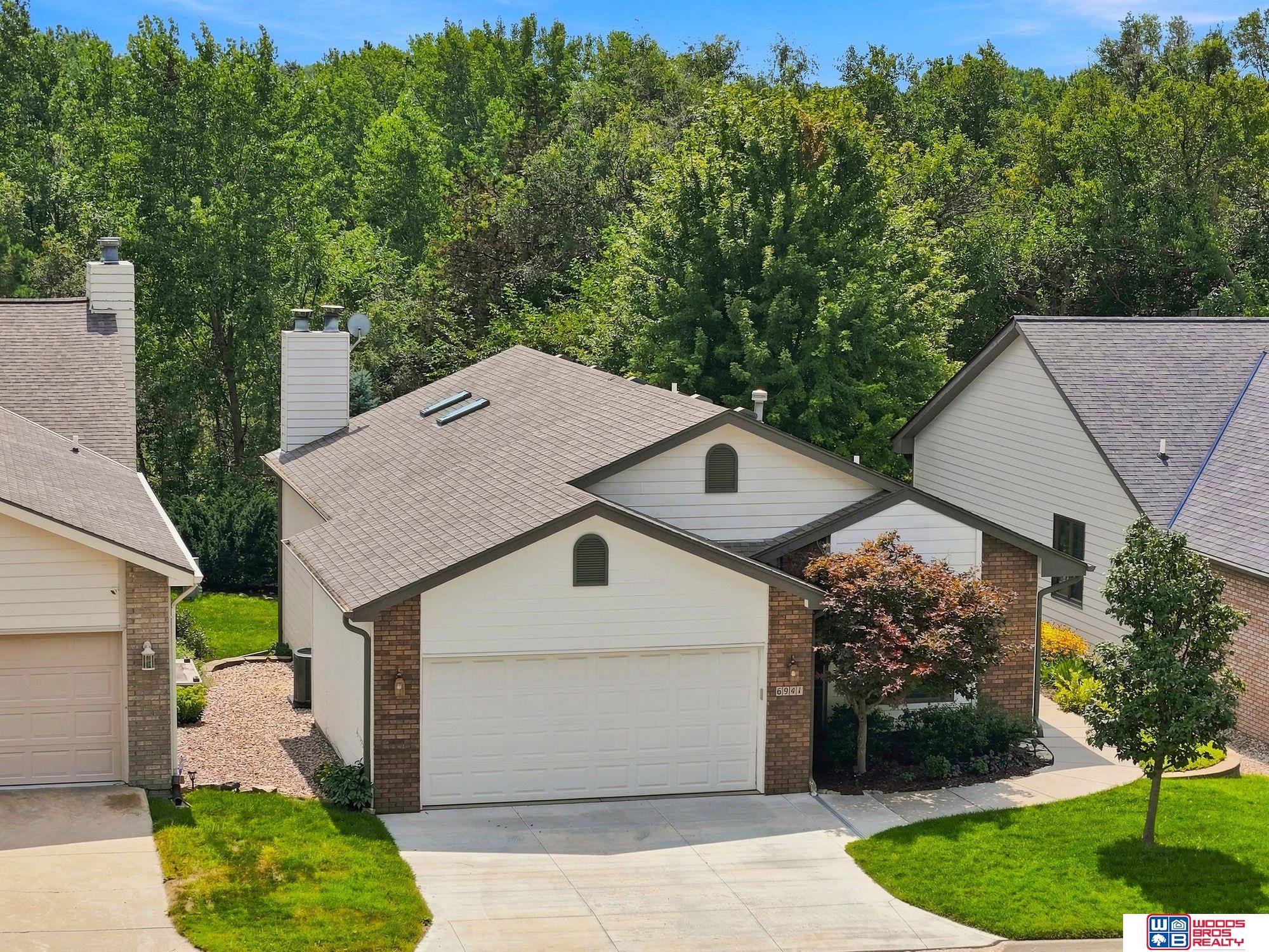 6941 Forest Lake Boulevard — photo