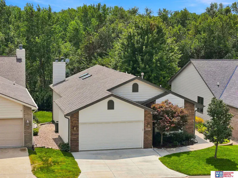 6941 Forest Lake Boulevard — photo