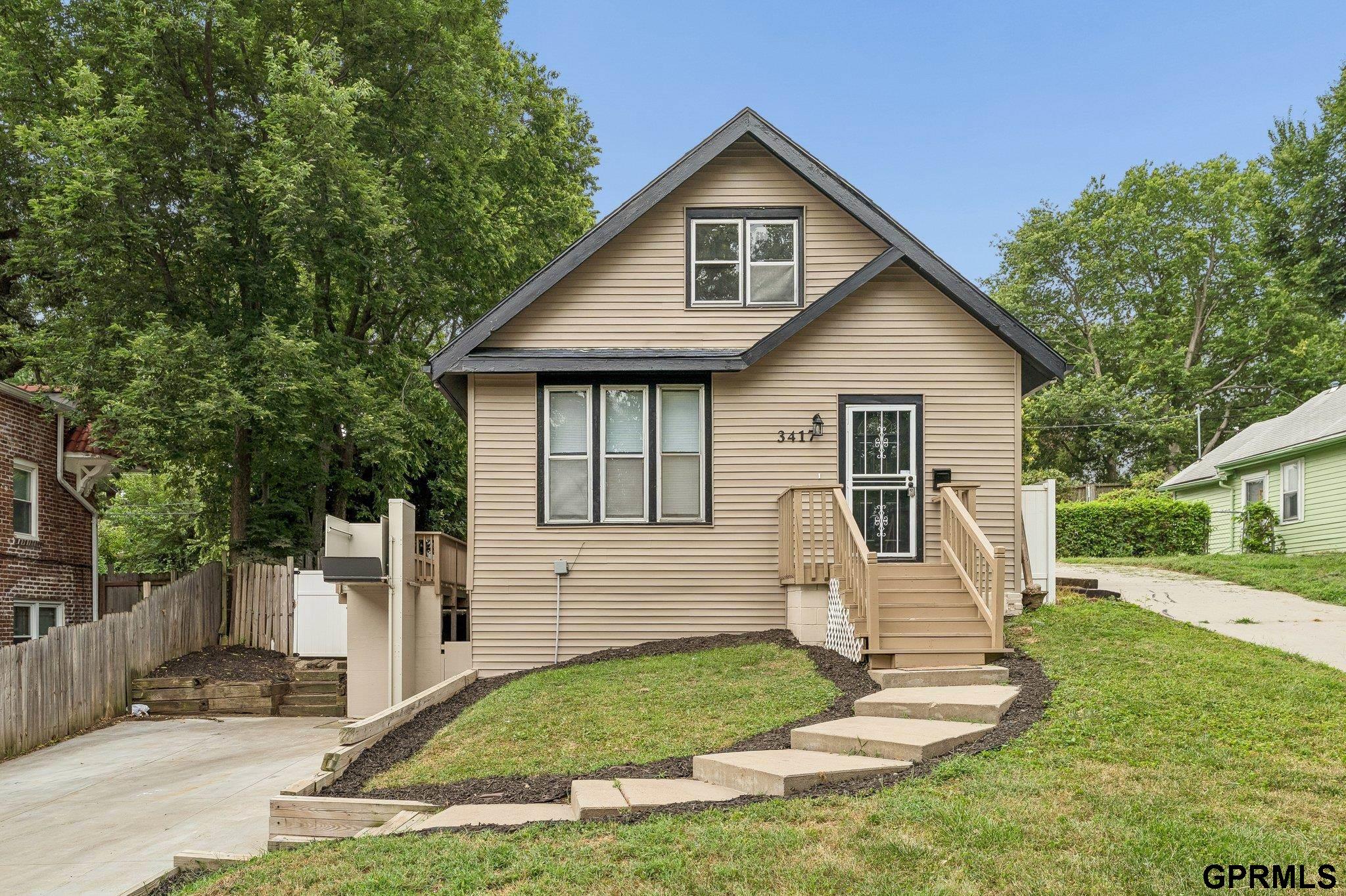 3417 Burt Street — photo