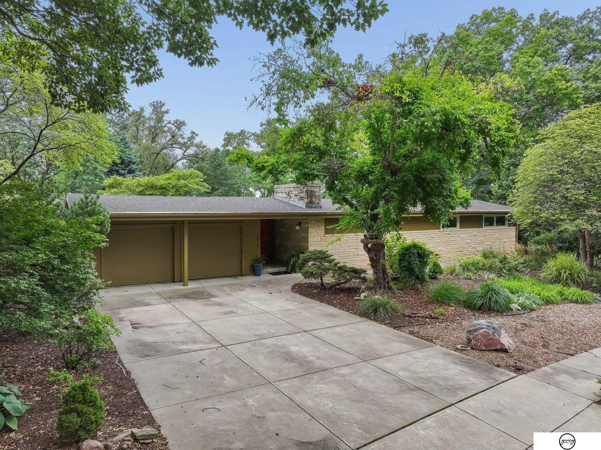 1619 Circle Drive — photo