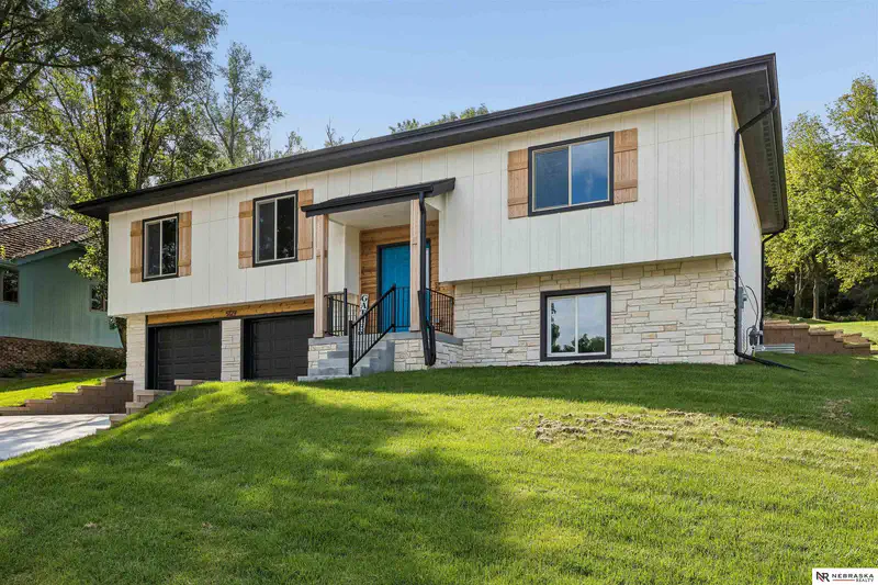 5129 Raven Oaks Drive — photo
