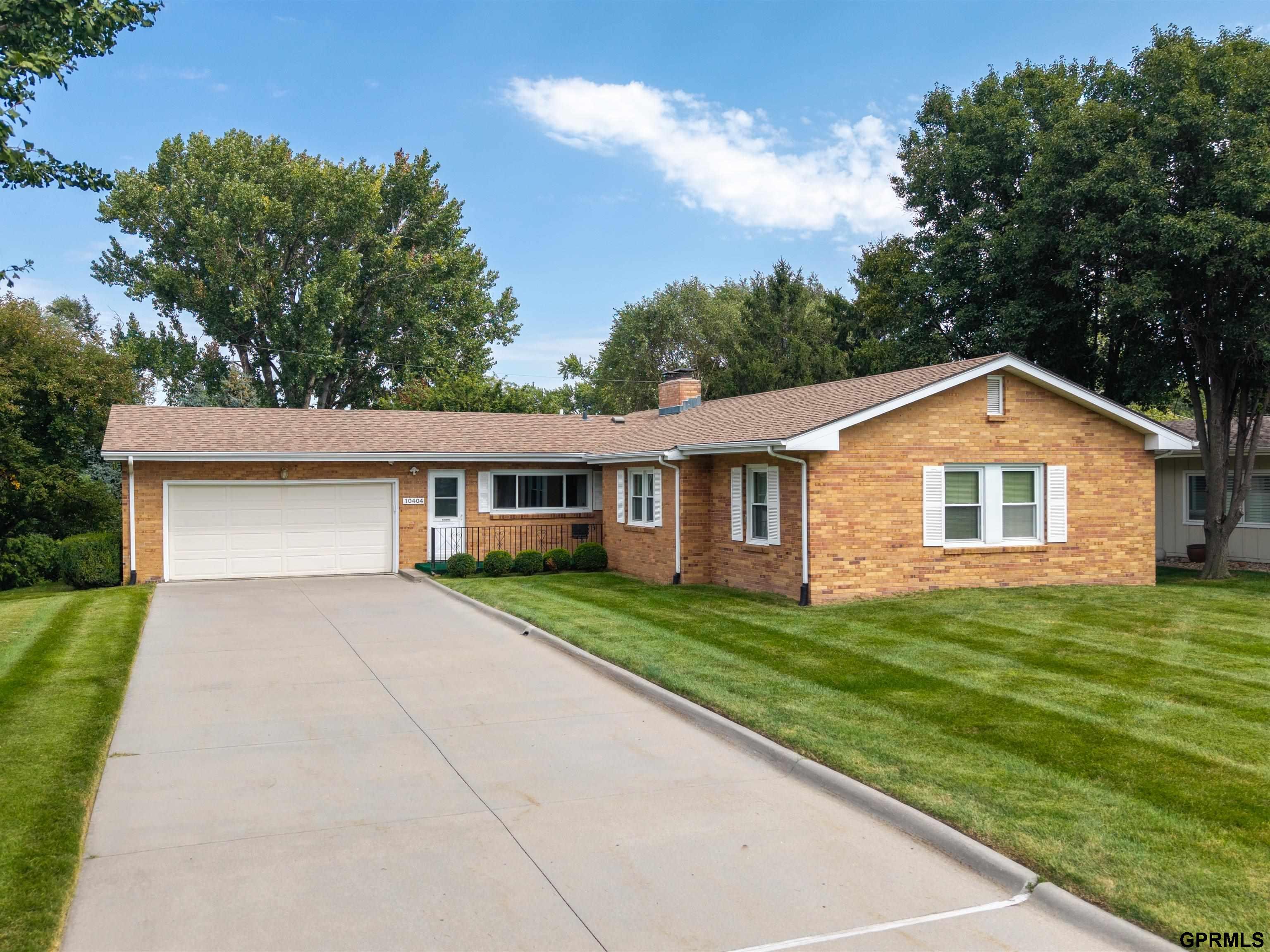 10404 Hilltop Road — photo
