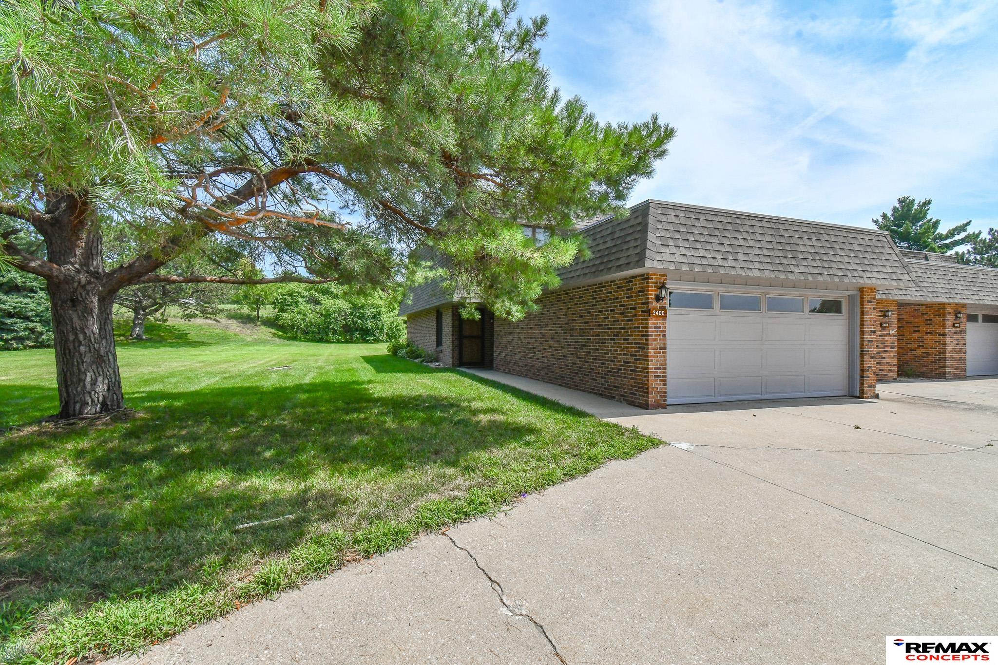 3400 Neerpark Drive — photo