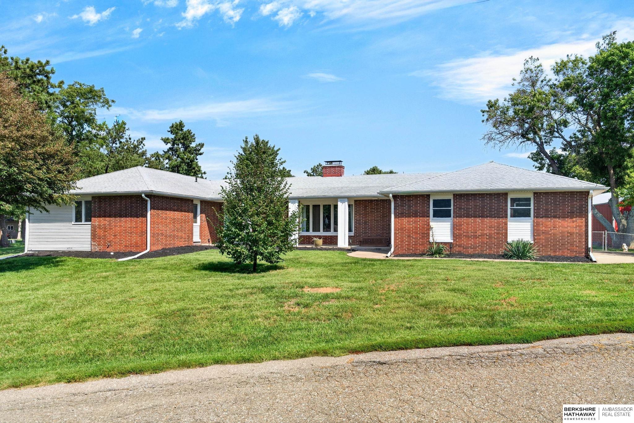 616 E Campbell Street — photo