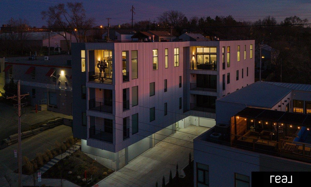 1217 Pacific Street #401 — photo