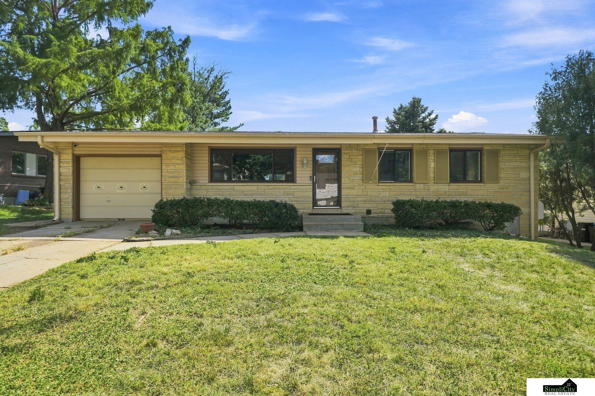 8135 Sanborn Drive — photo