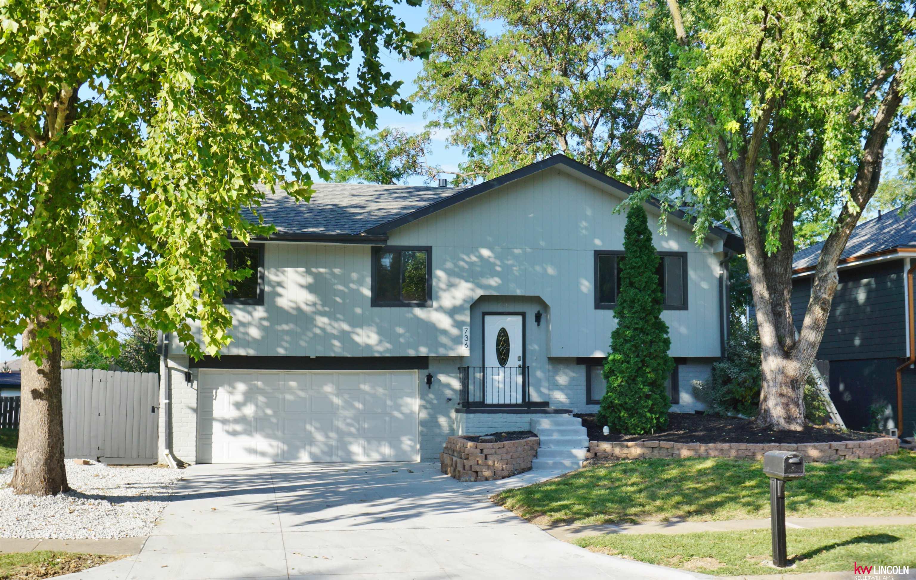 736 W Joel Street — photo