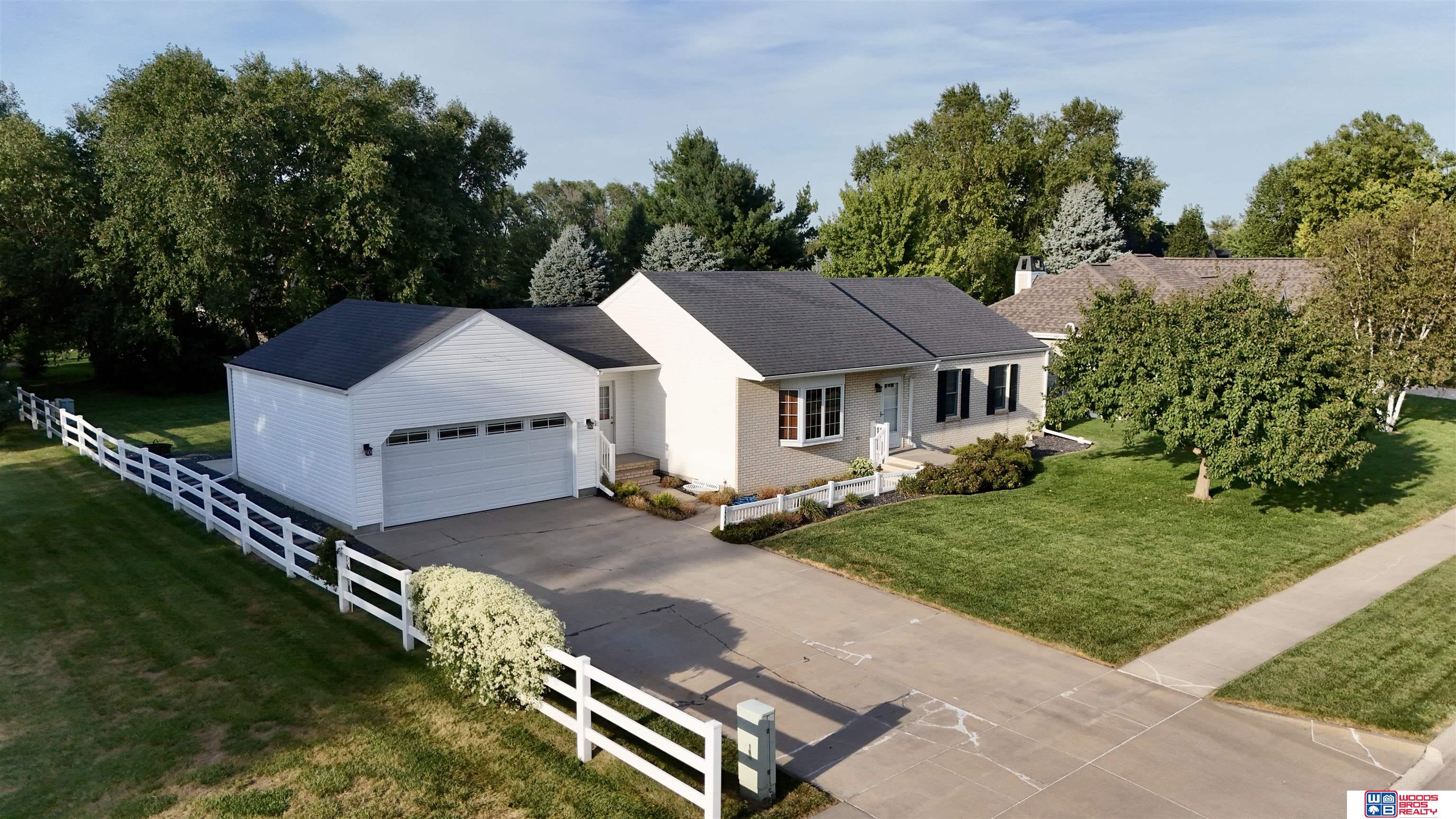 1339 Duke Drive — photo