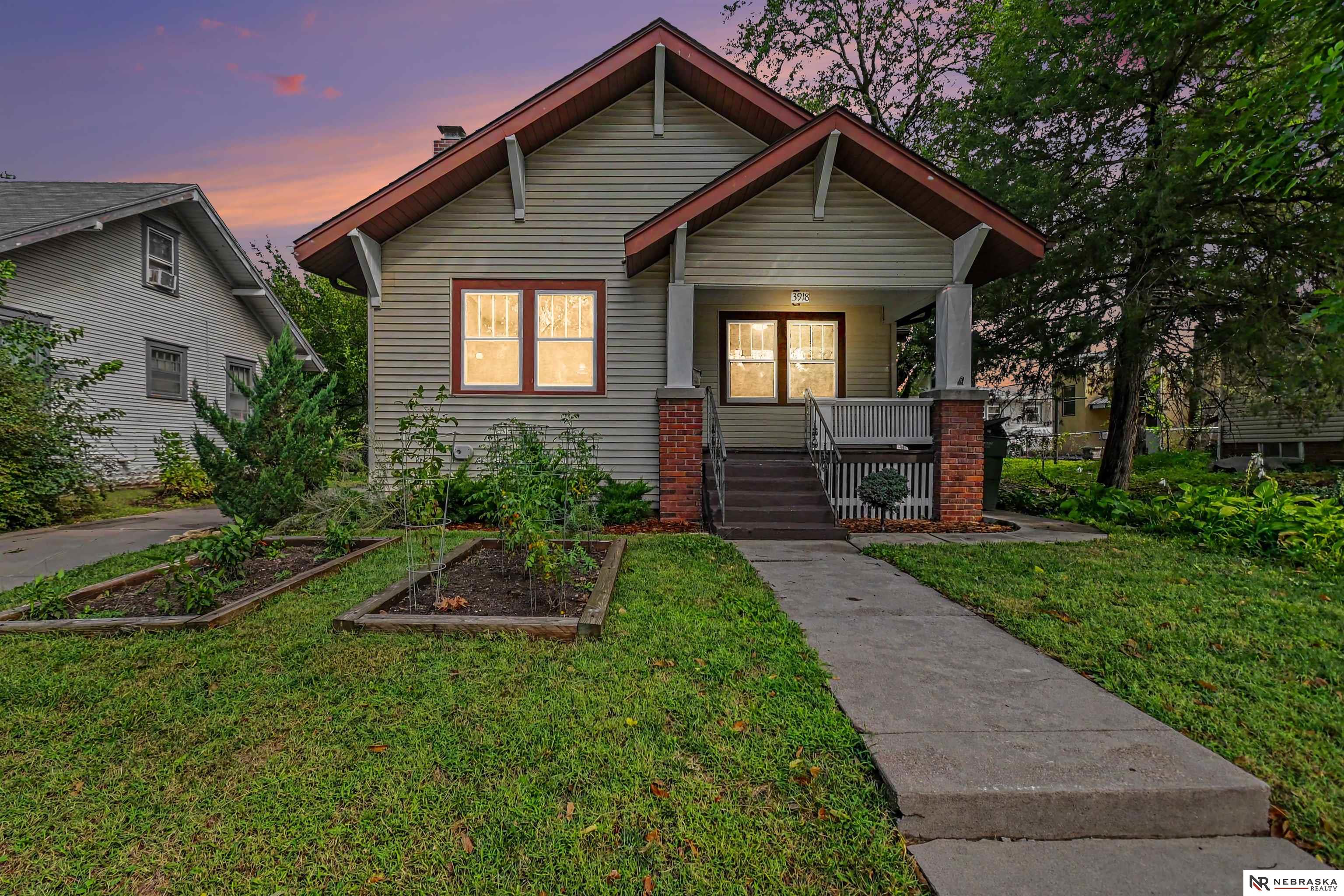 3918 Starr Street — photo