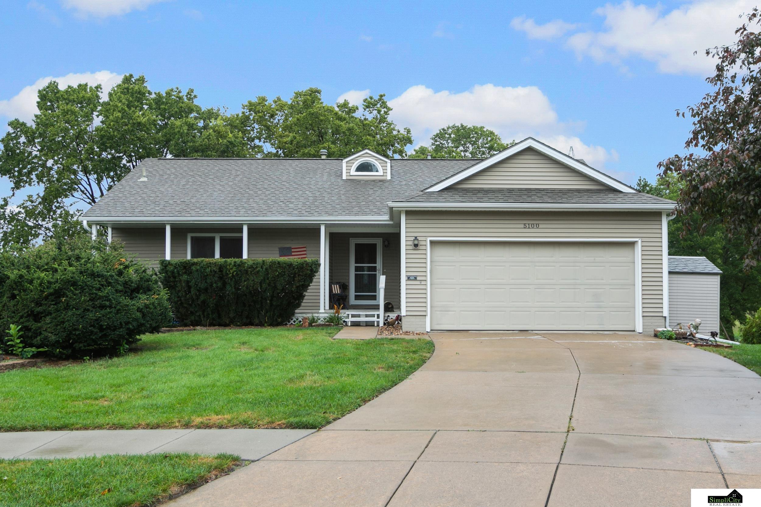 5100 Rosebriar Court — photo