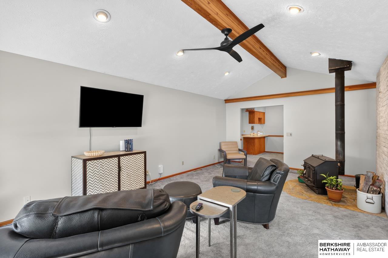 1004 E Eldora Avenue, Weeping Water, NE 68463 — photo 3