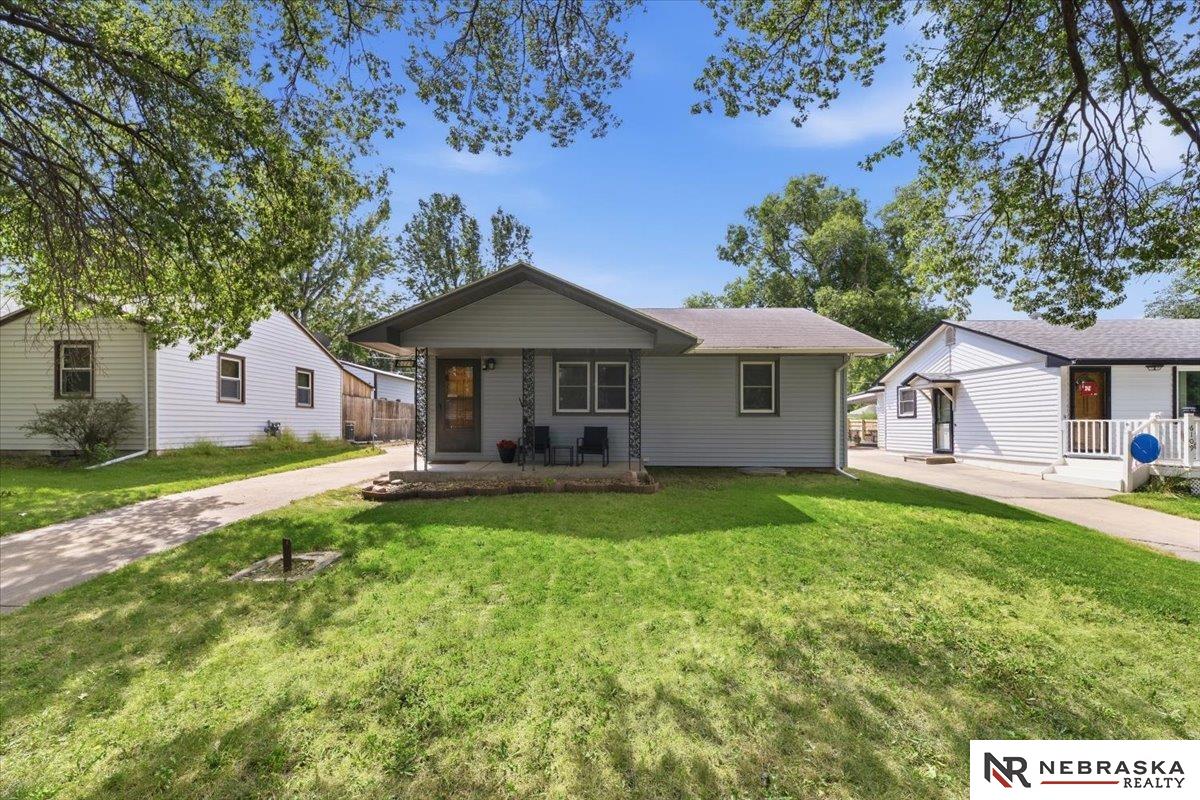 6119 Hartley Street — photo