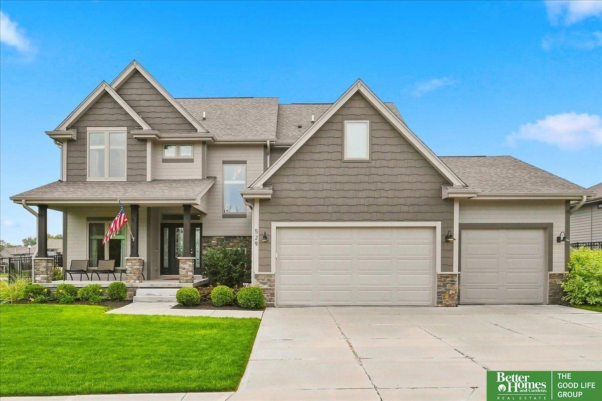 529 Devonshire Drive — photo