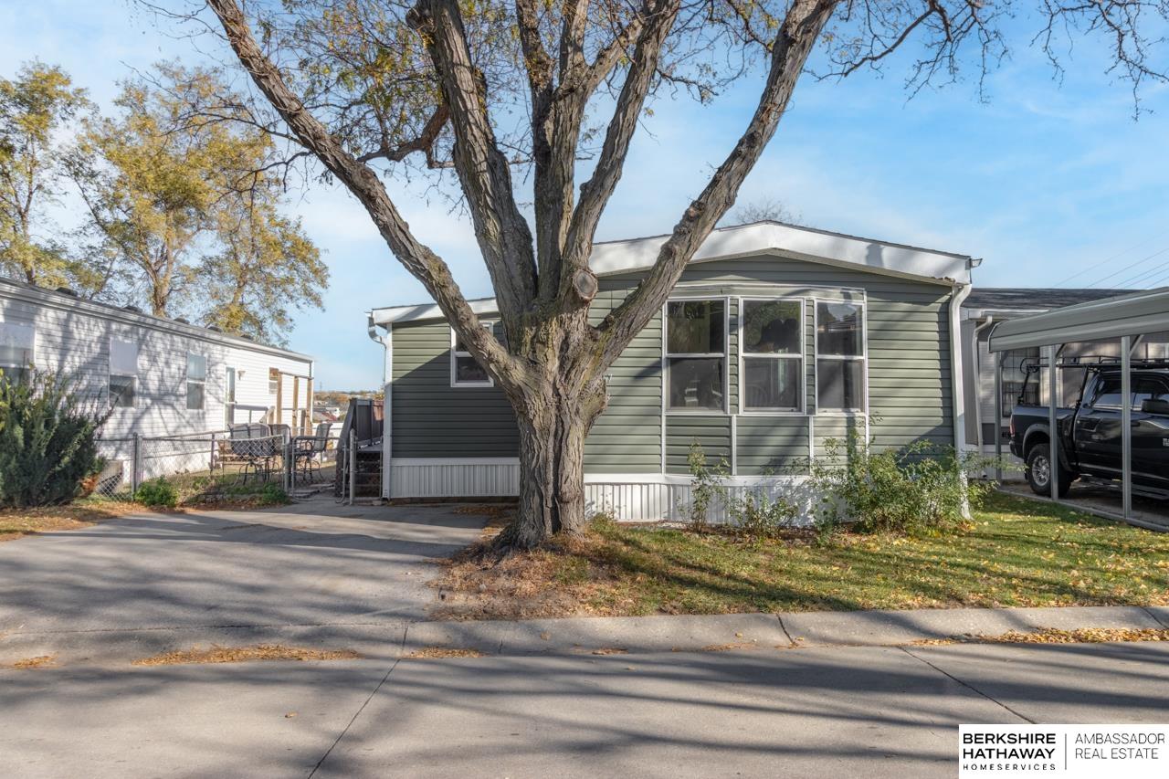 4067 S 150 Plaza #243 — photo
