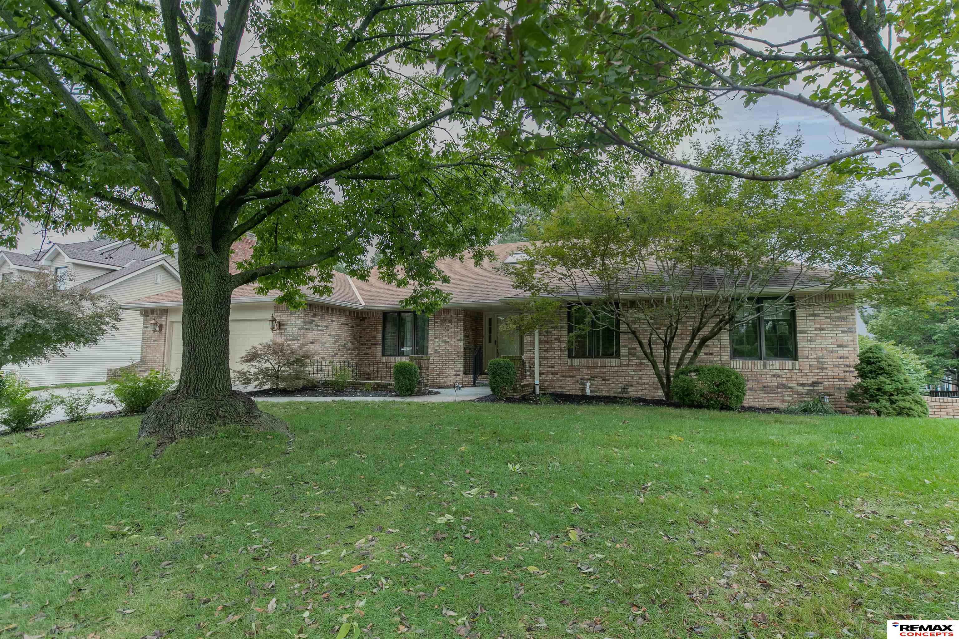 8239 Dorset Drive — photo