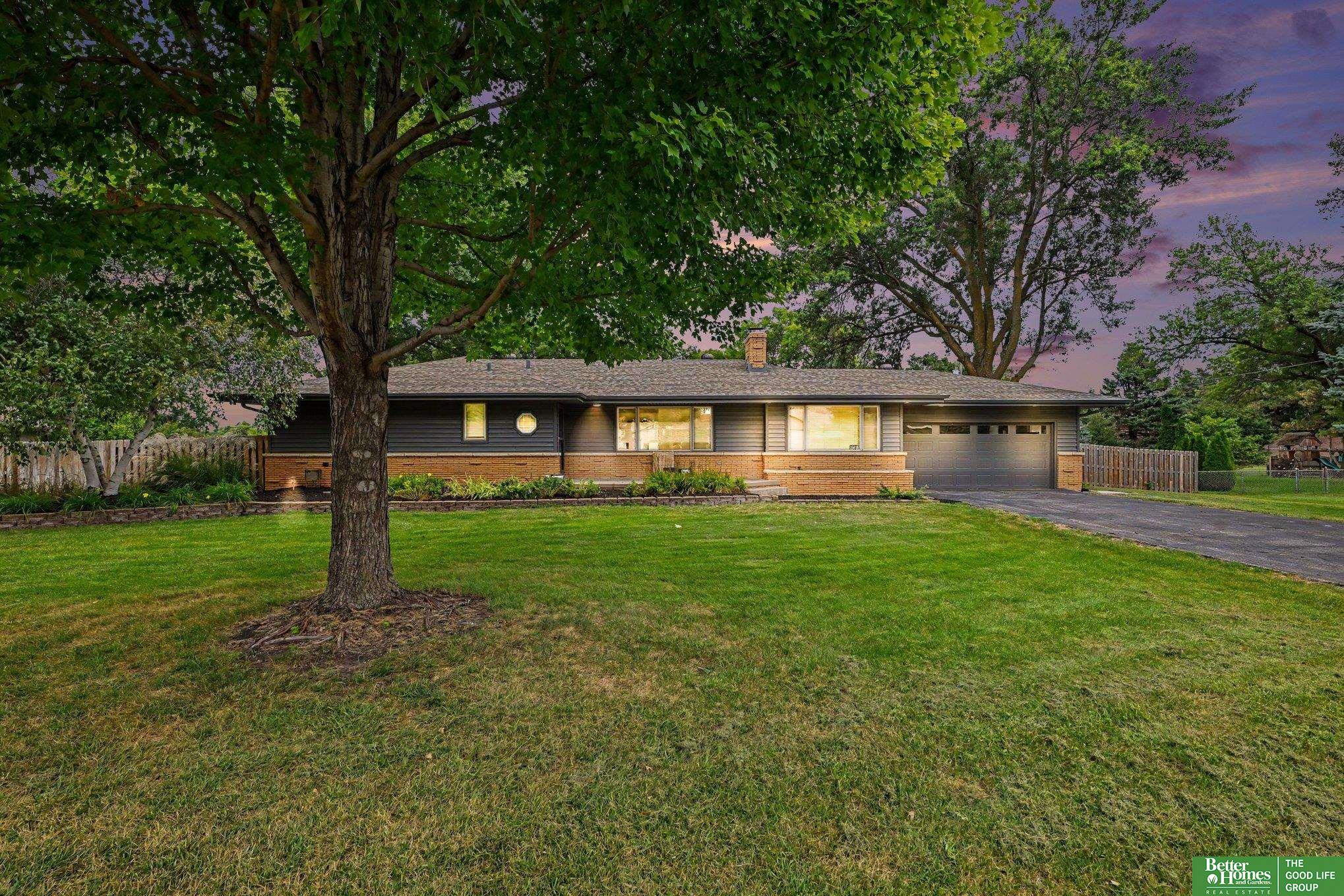 11418 Pierce Street — photo