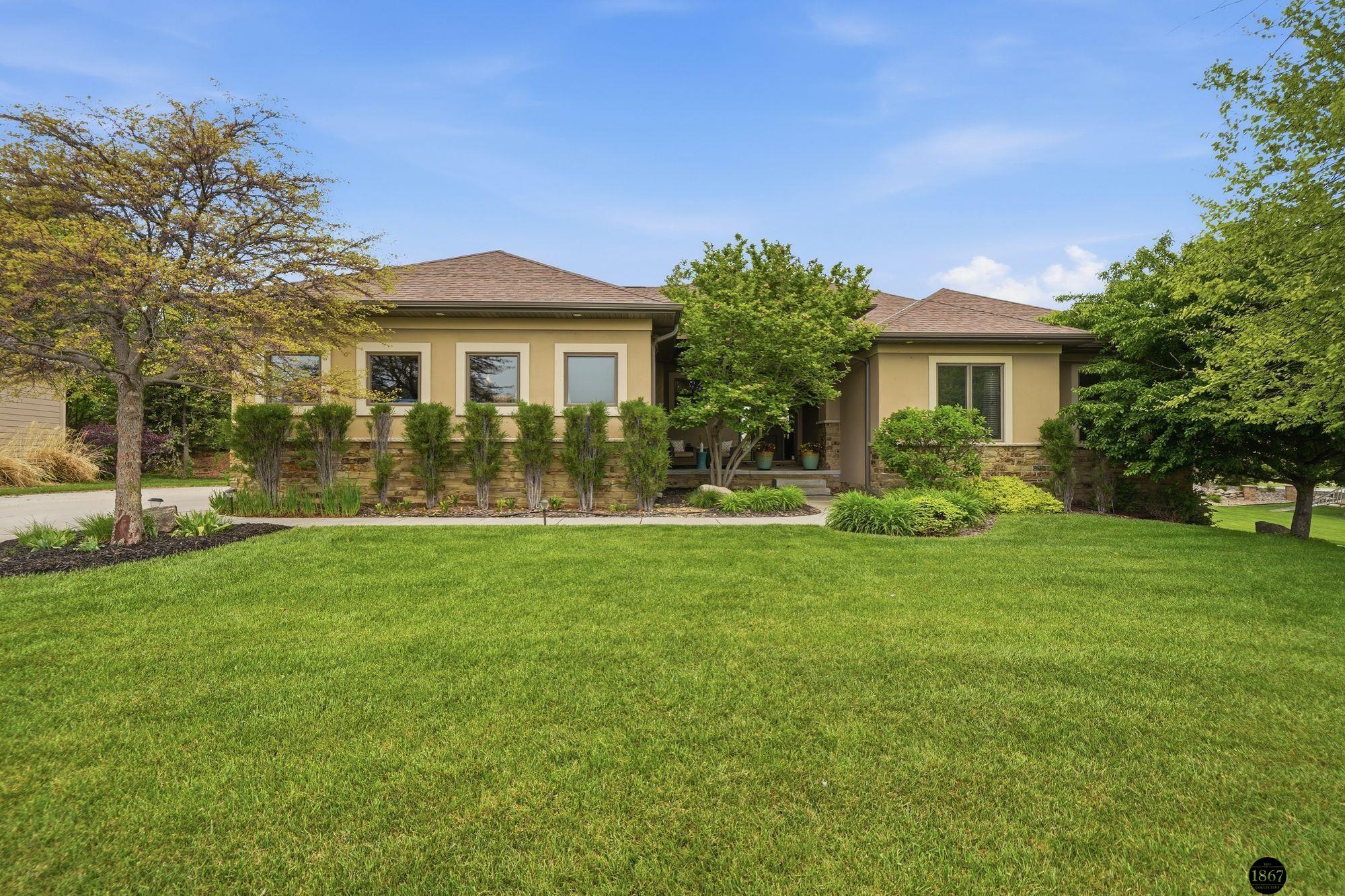 9650 Cotswold Lane — photo