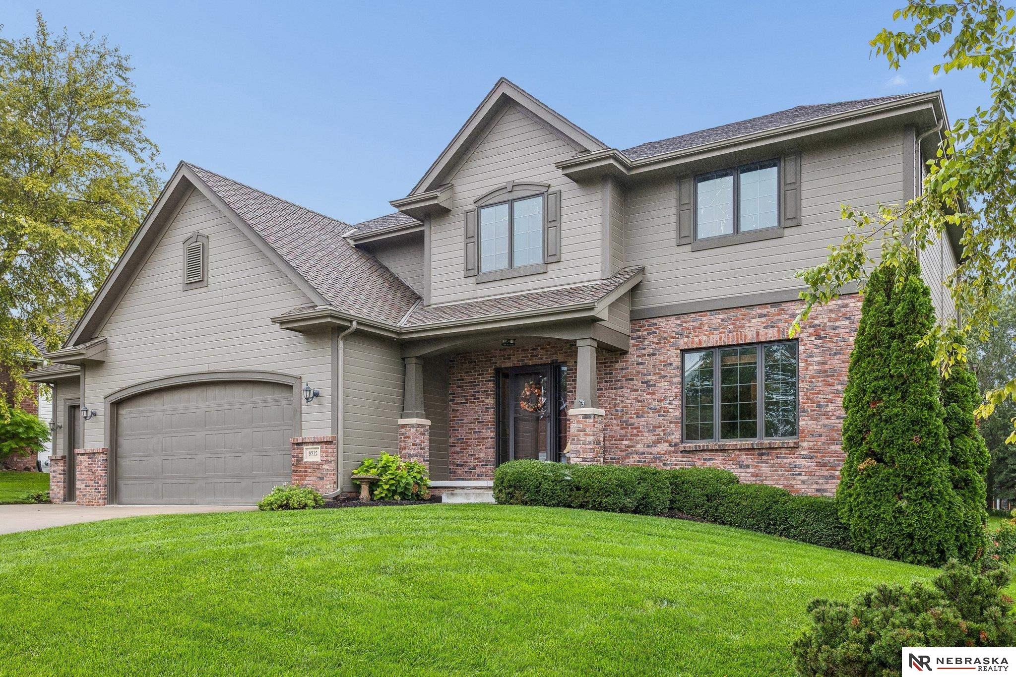 9712 S 176th Street — photo