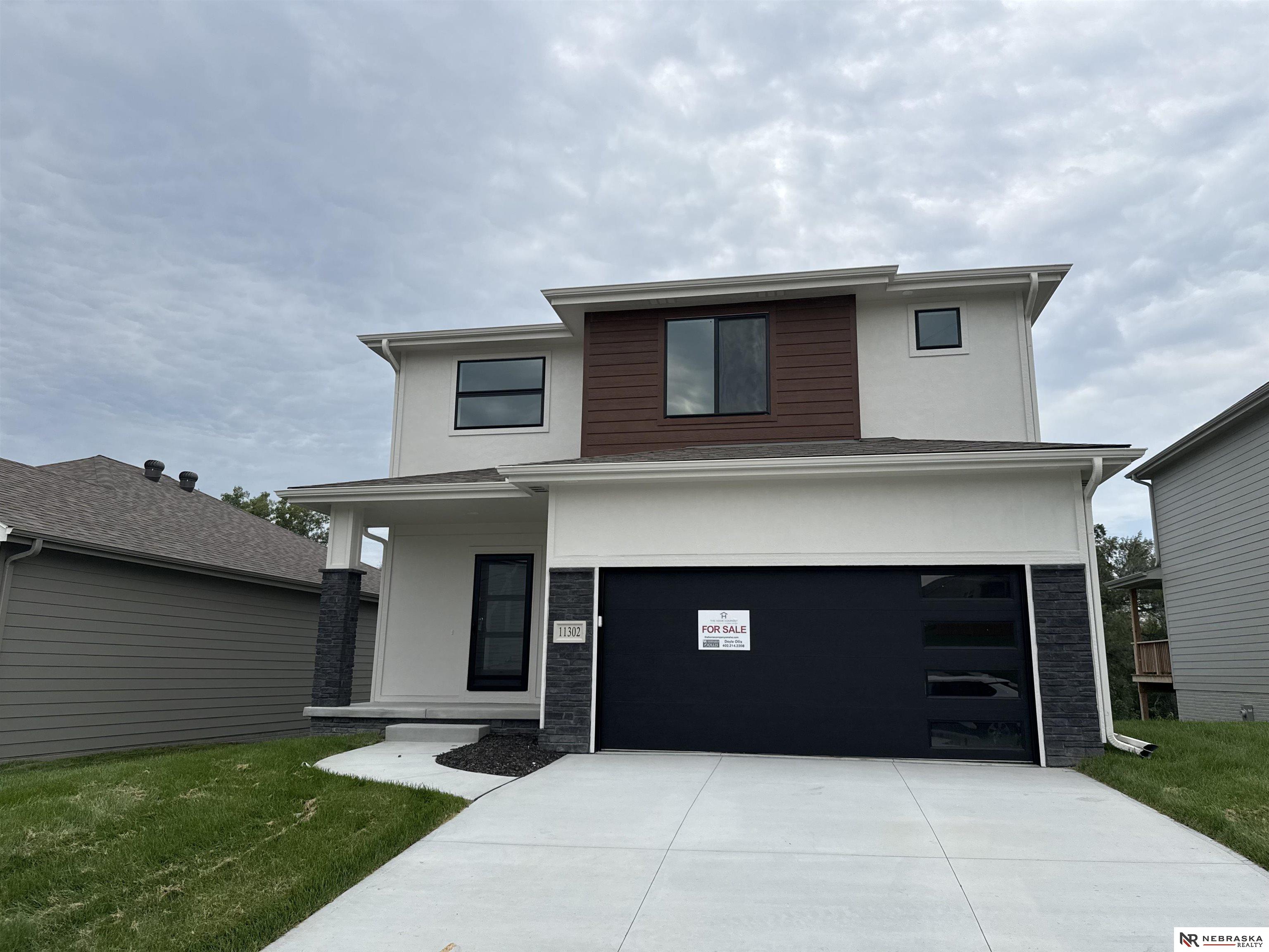 11302 Portage Circle — photo