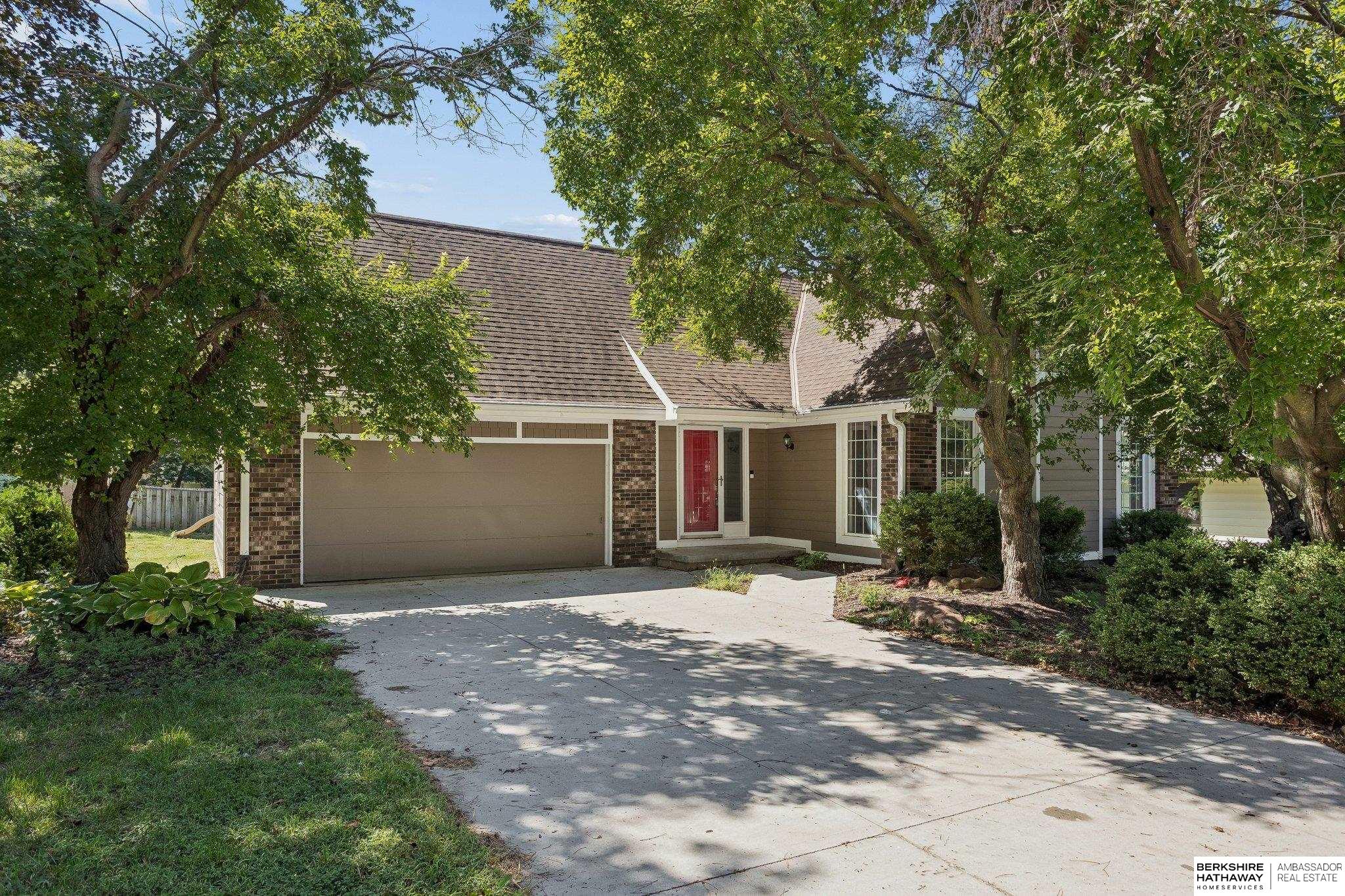 15111 Farnam Circle — photo