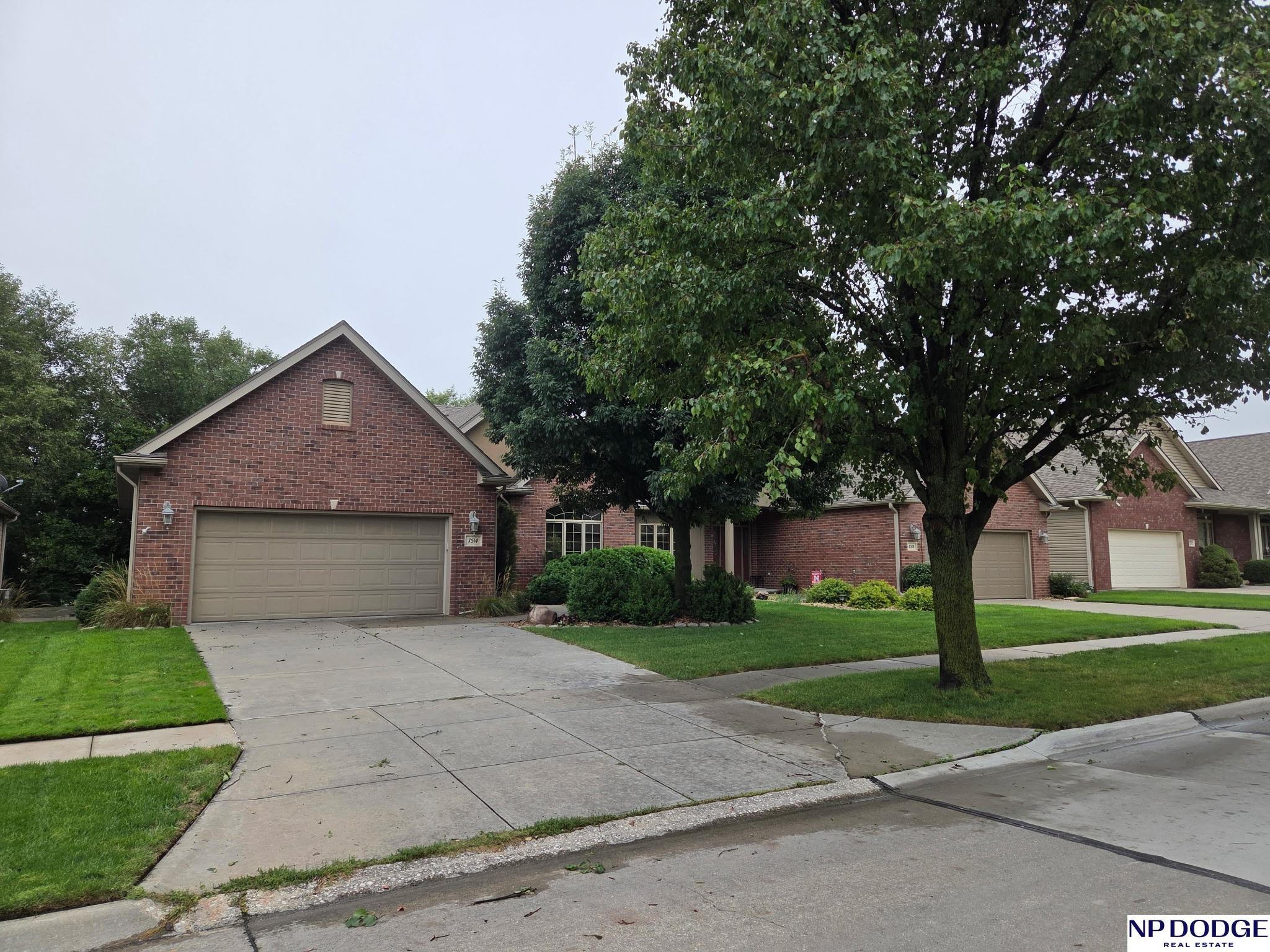 7514 Kentwell Lane — photo
