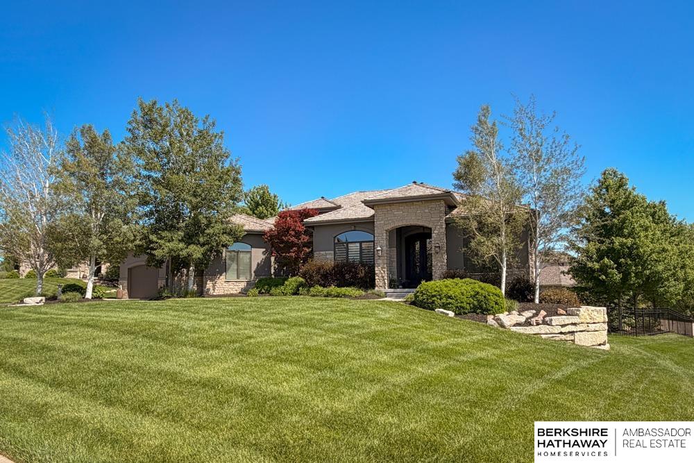 17463 Farnam Circle — photo