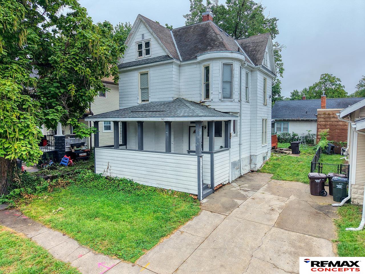 3007 R Street — photo