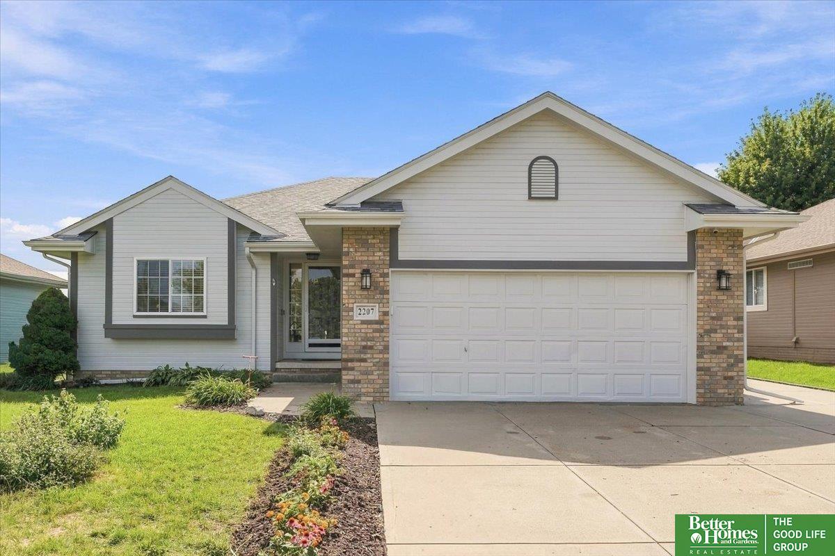 2207 Aberdeen Drive — photo