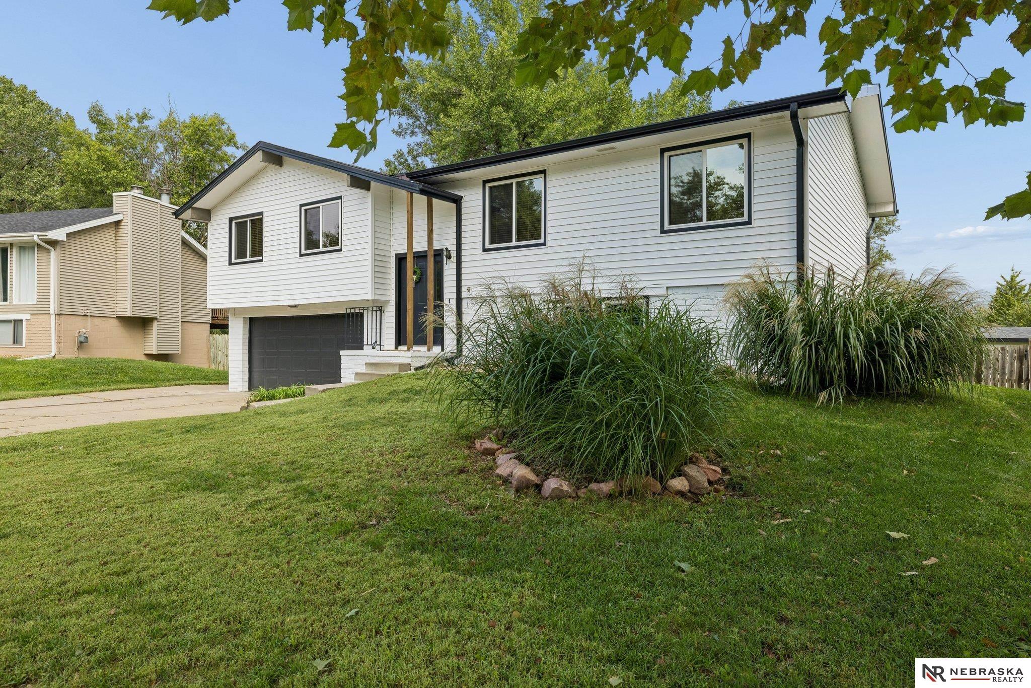 742 W Joel Street — photo