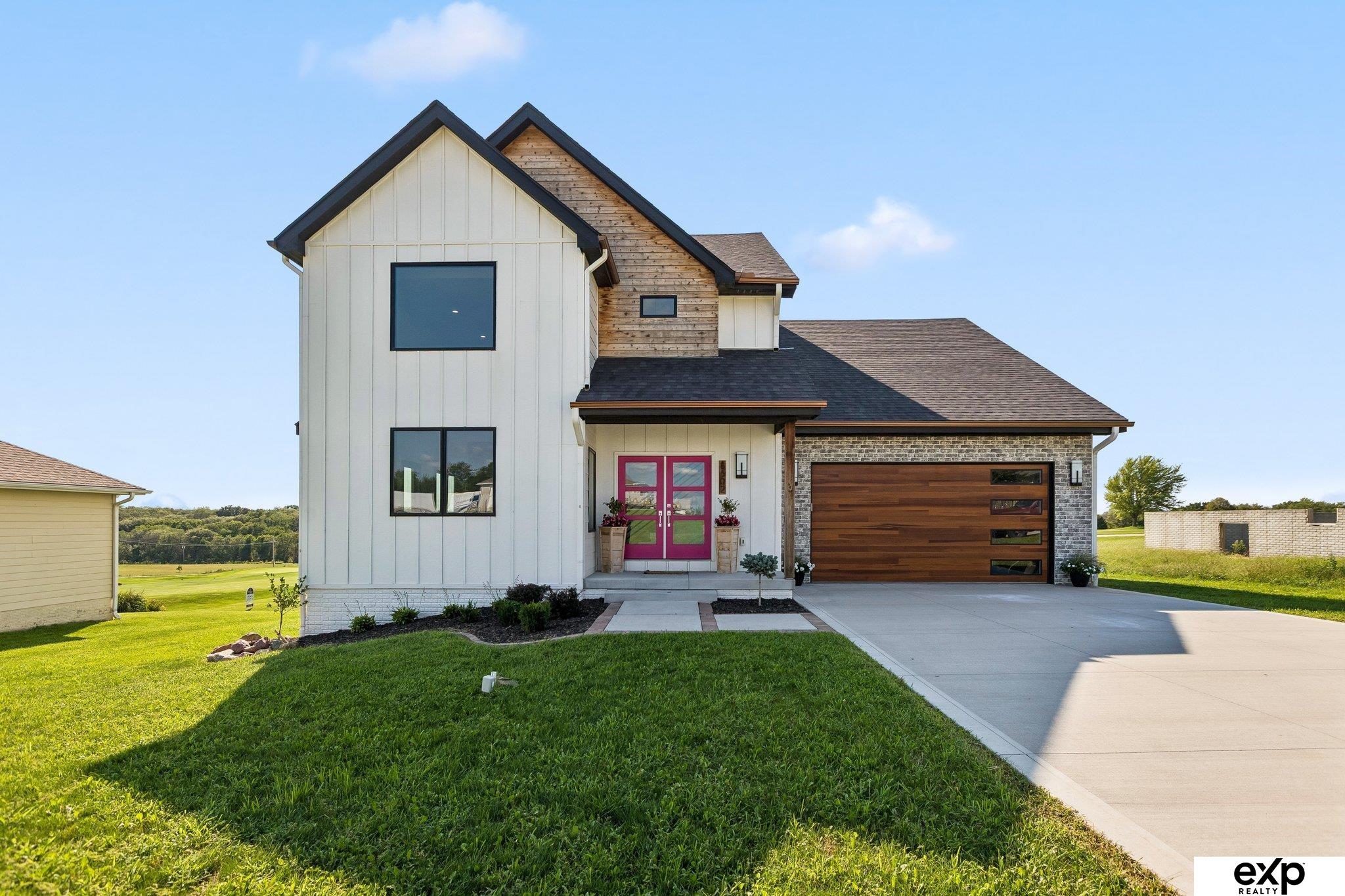 8602 Lake Ridge Drive — photo