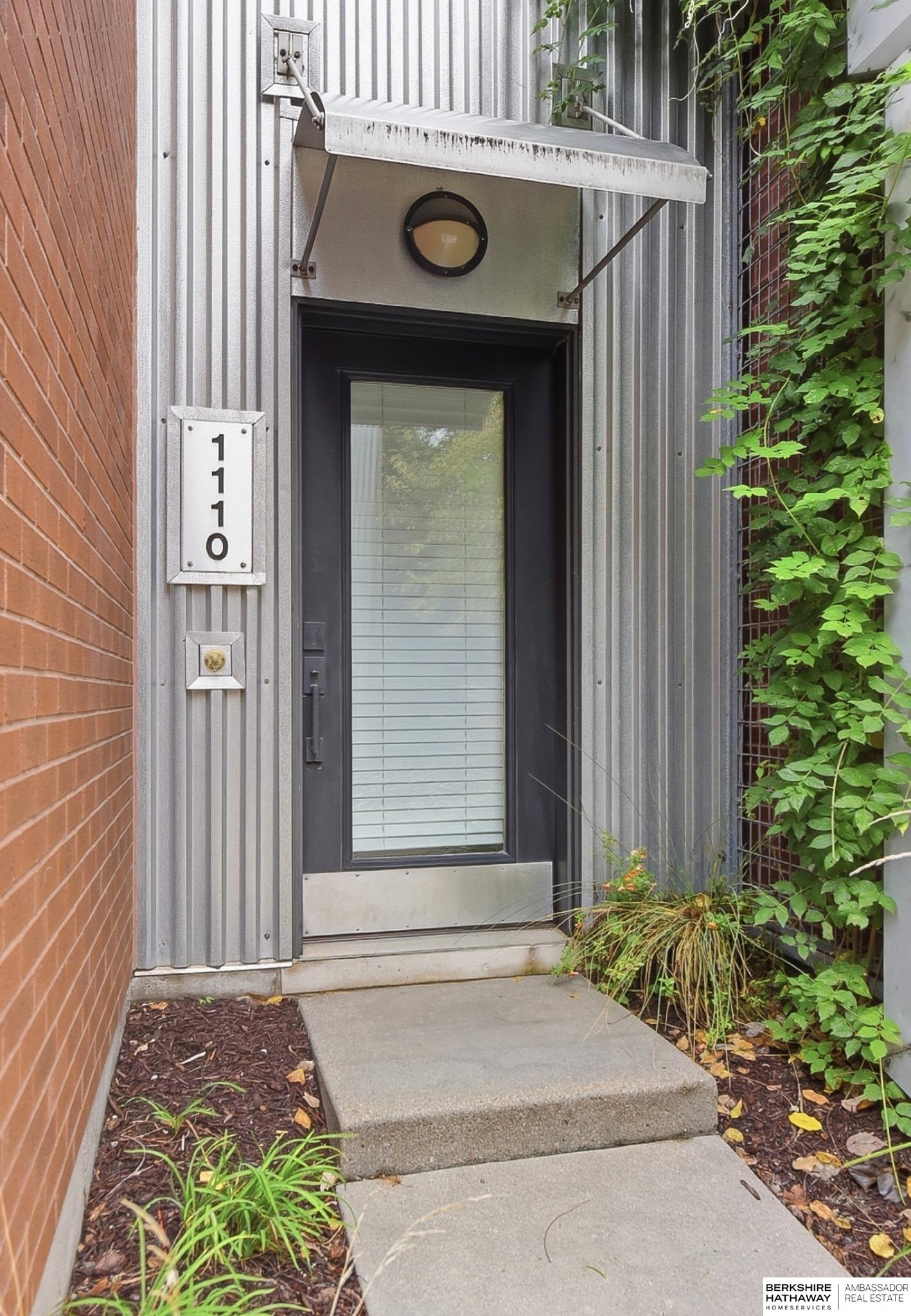 1110 Marcy Plaza — photo