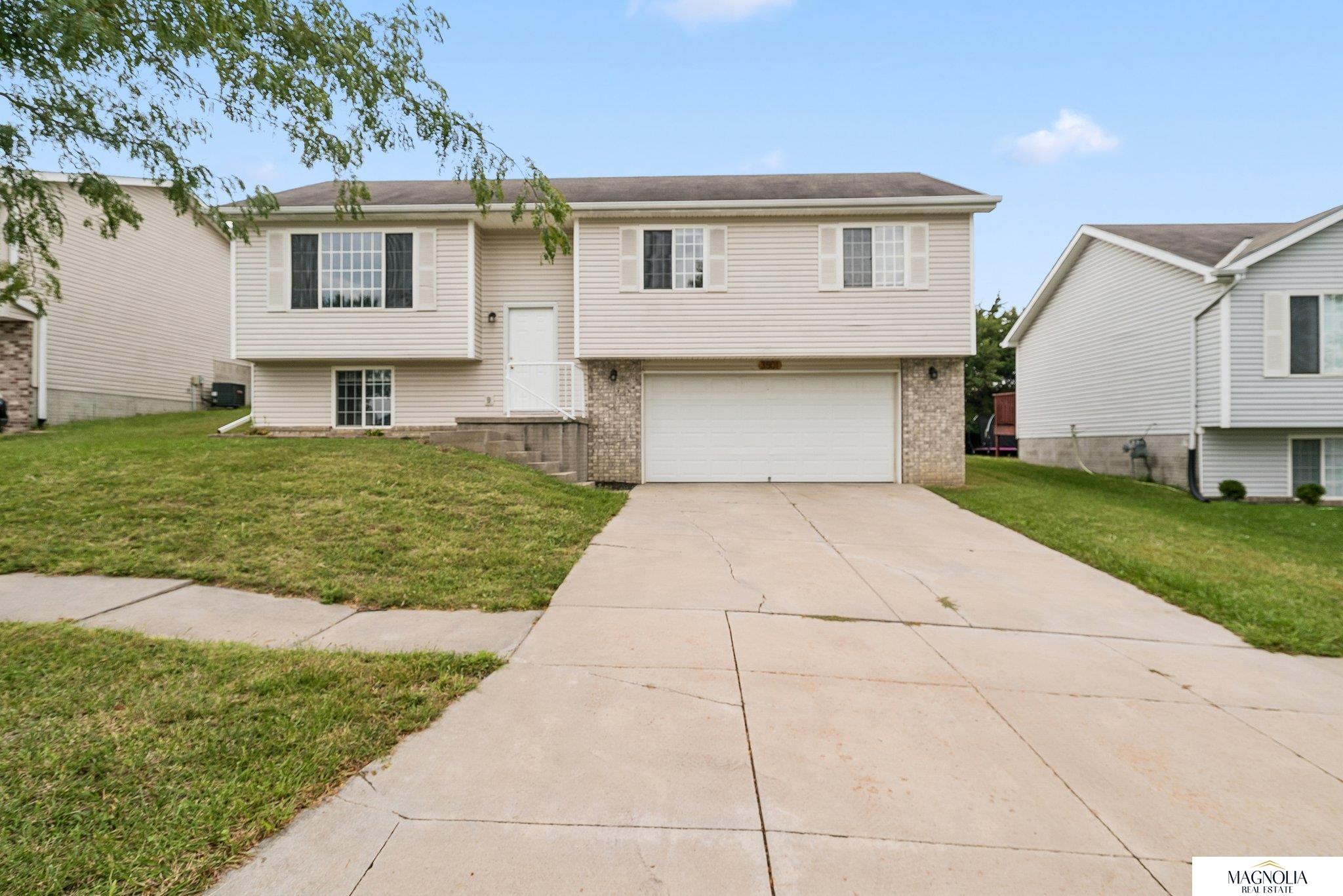 3501 W Plum Street — photo