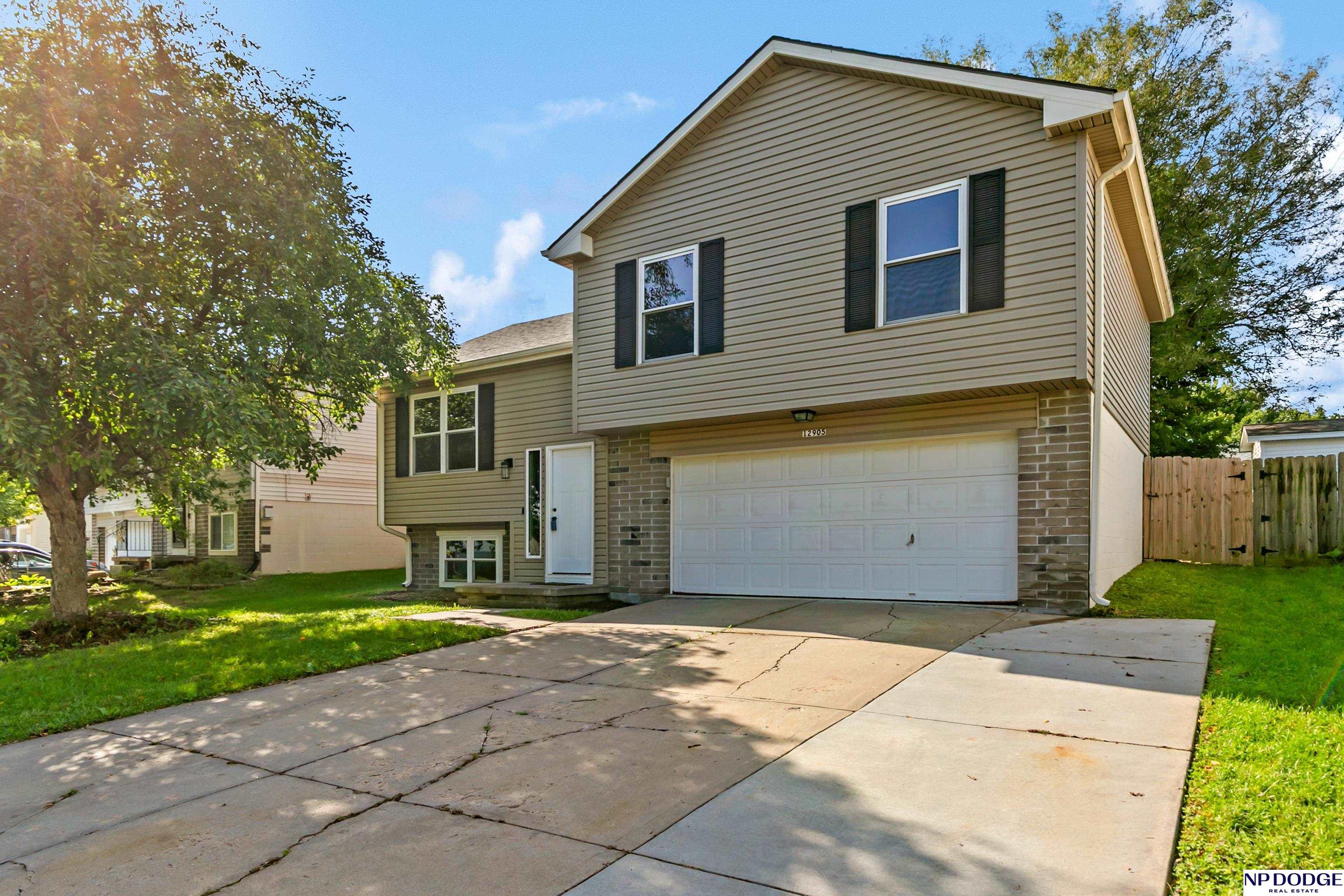 12905 Curtis Avenue — photo