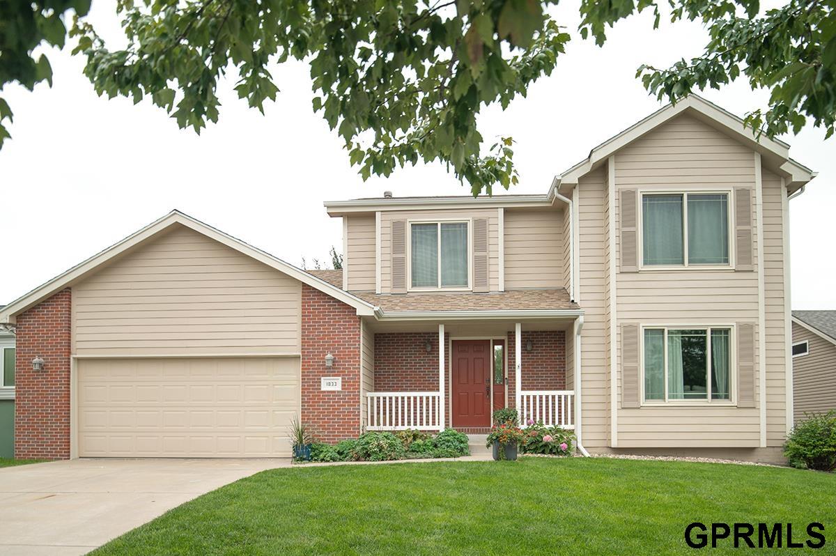 1833 Spring Meadow Drive — photo