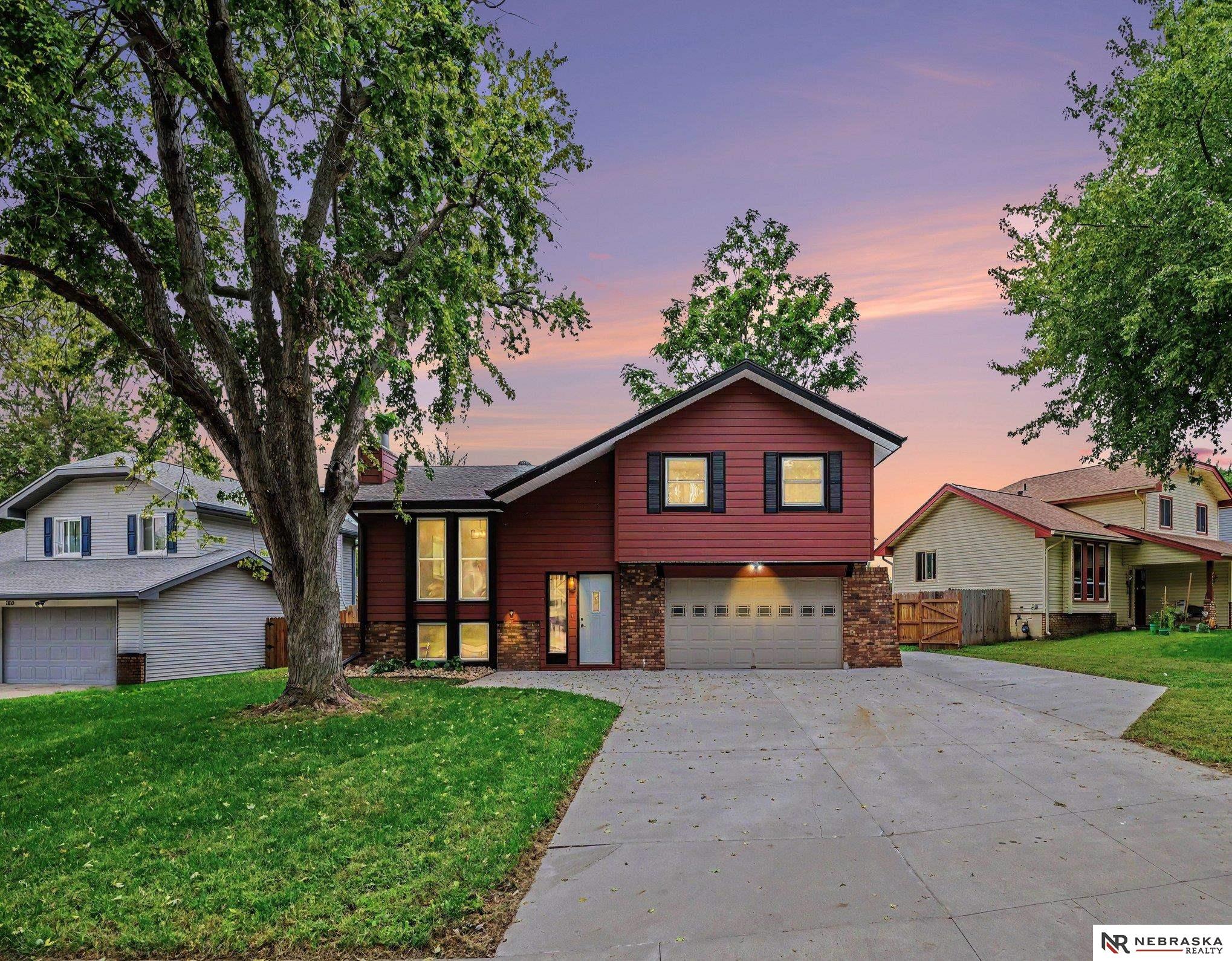 2515 Jack Pine Street — photo