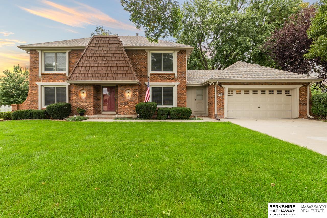 5726 Oak Hills Drive — photo